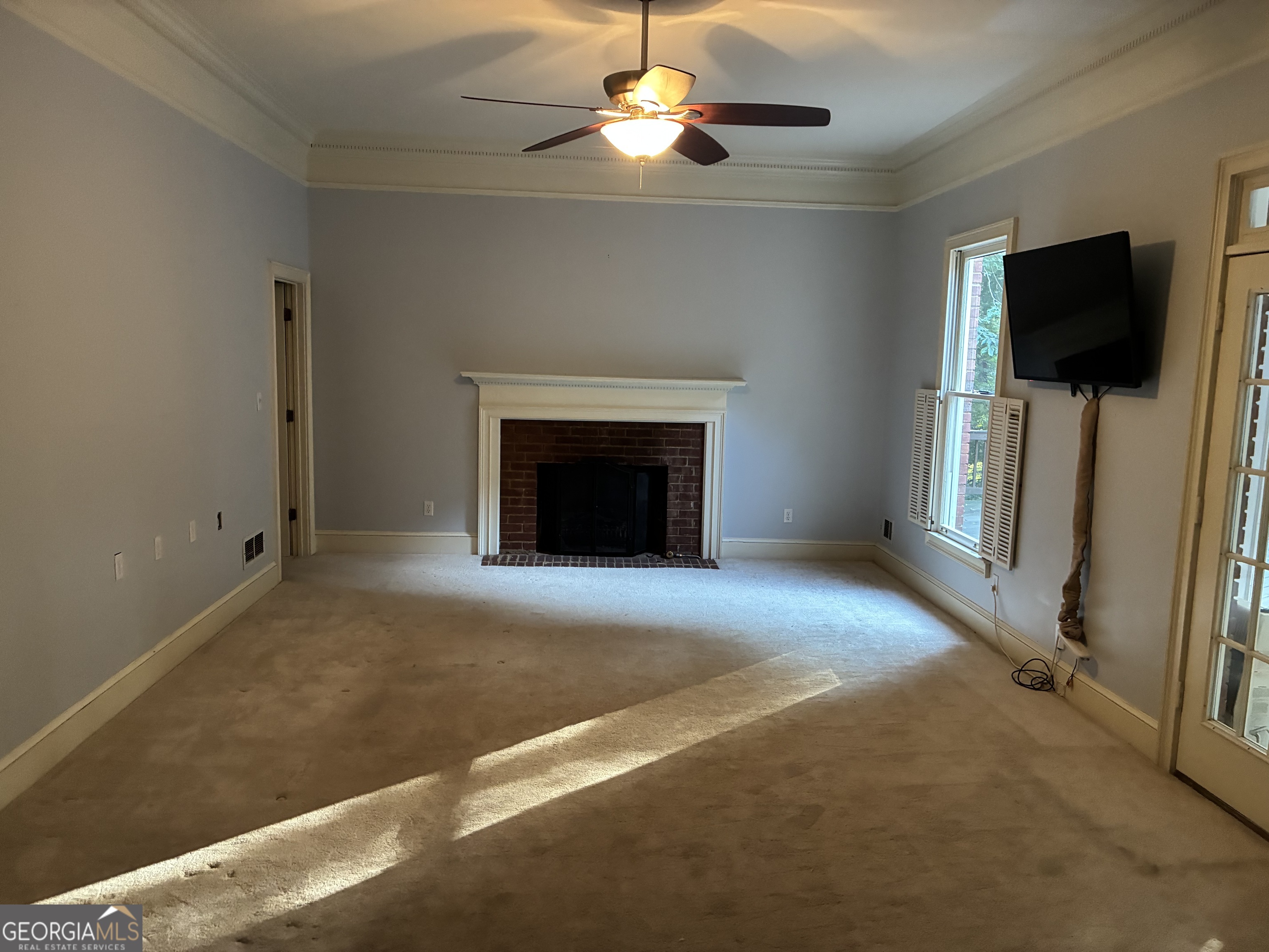 110 Regal Oak Property Photo 14