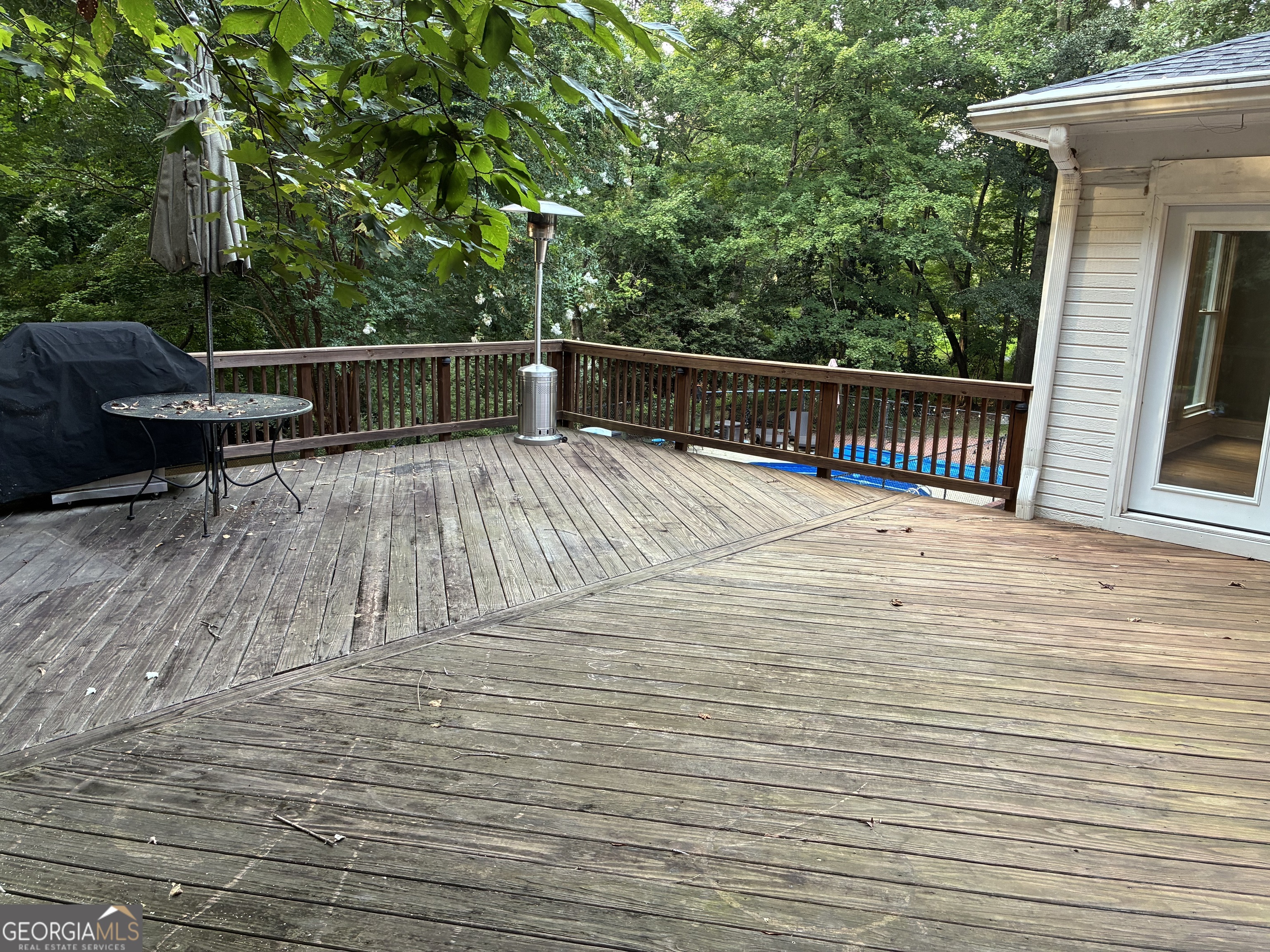 110 Regal Oak Property Photo 26