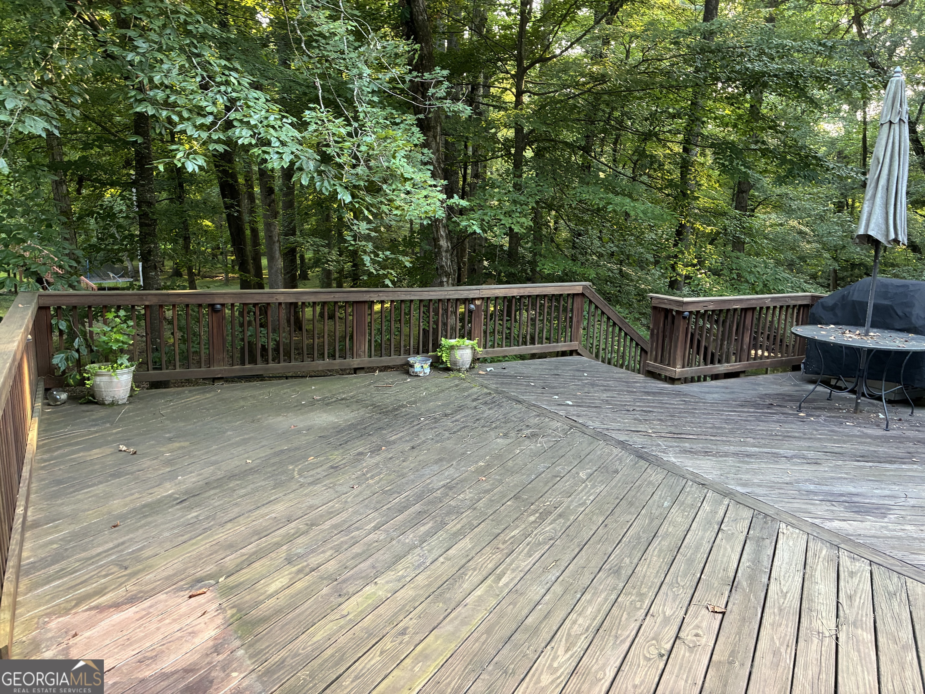 110 Regal Oak Property Photo 27