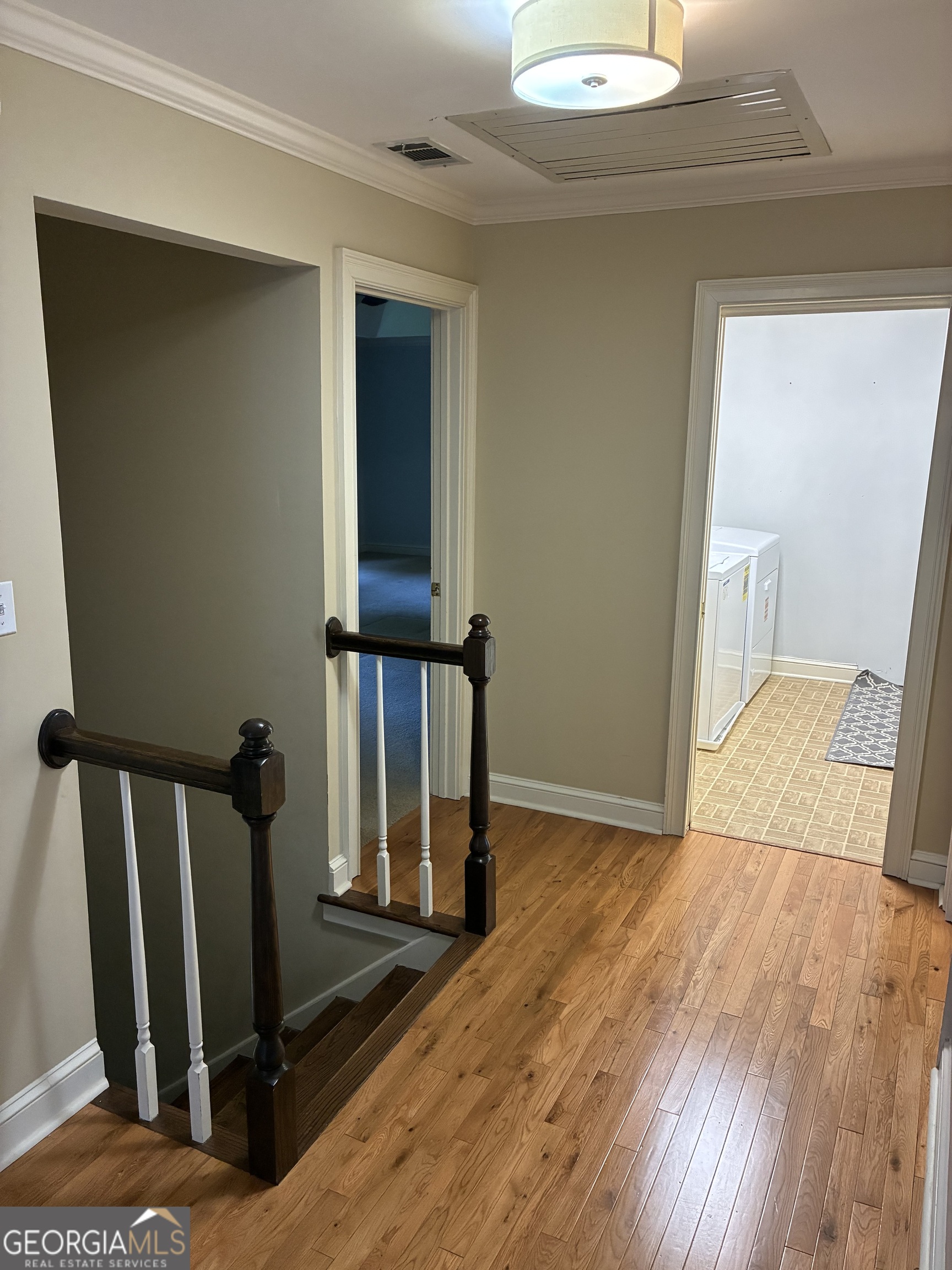 110 Regal Oak Property Photo 29