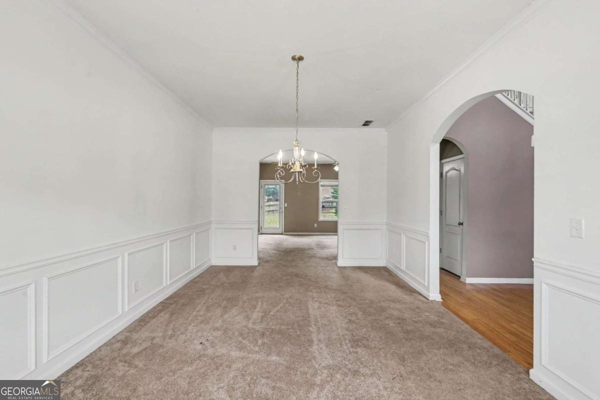 7969 Hawks Nest Trail Property Photo 6