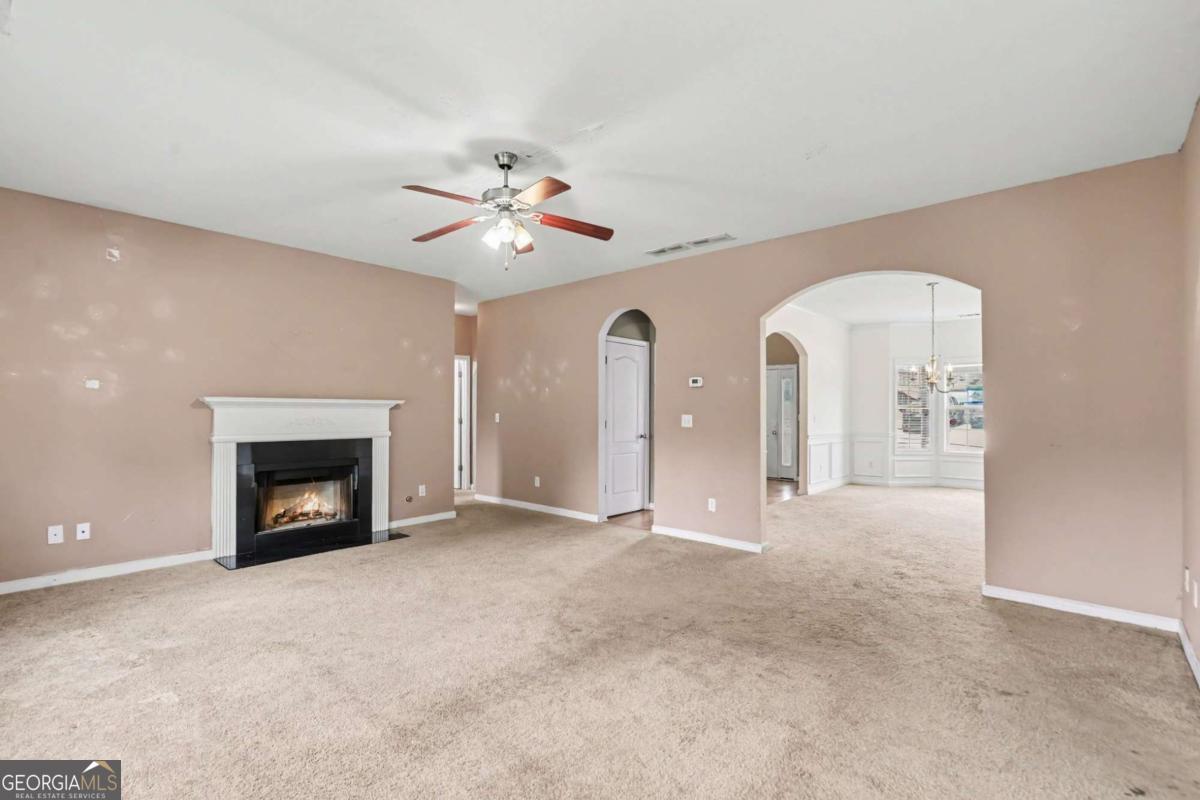 7969 Hawks Nest Trail Property Photo 9