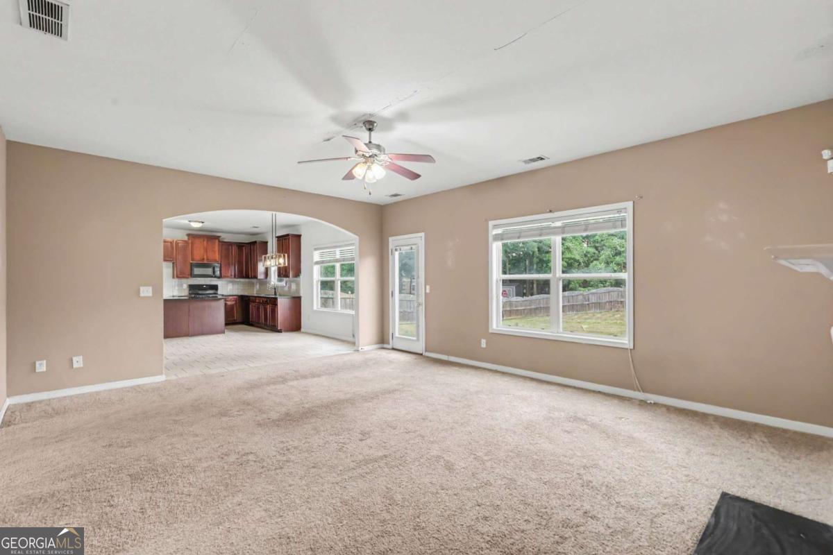 7969 Hawks Nest Trail Property Photo 10