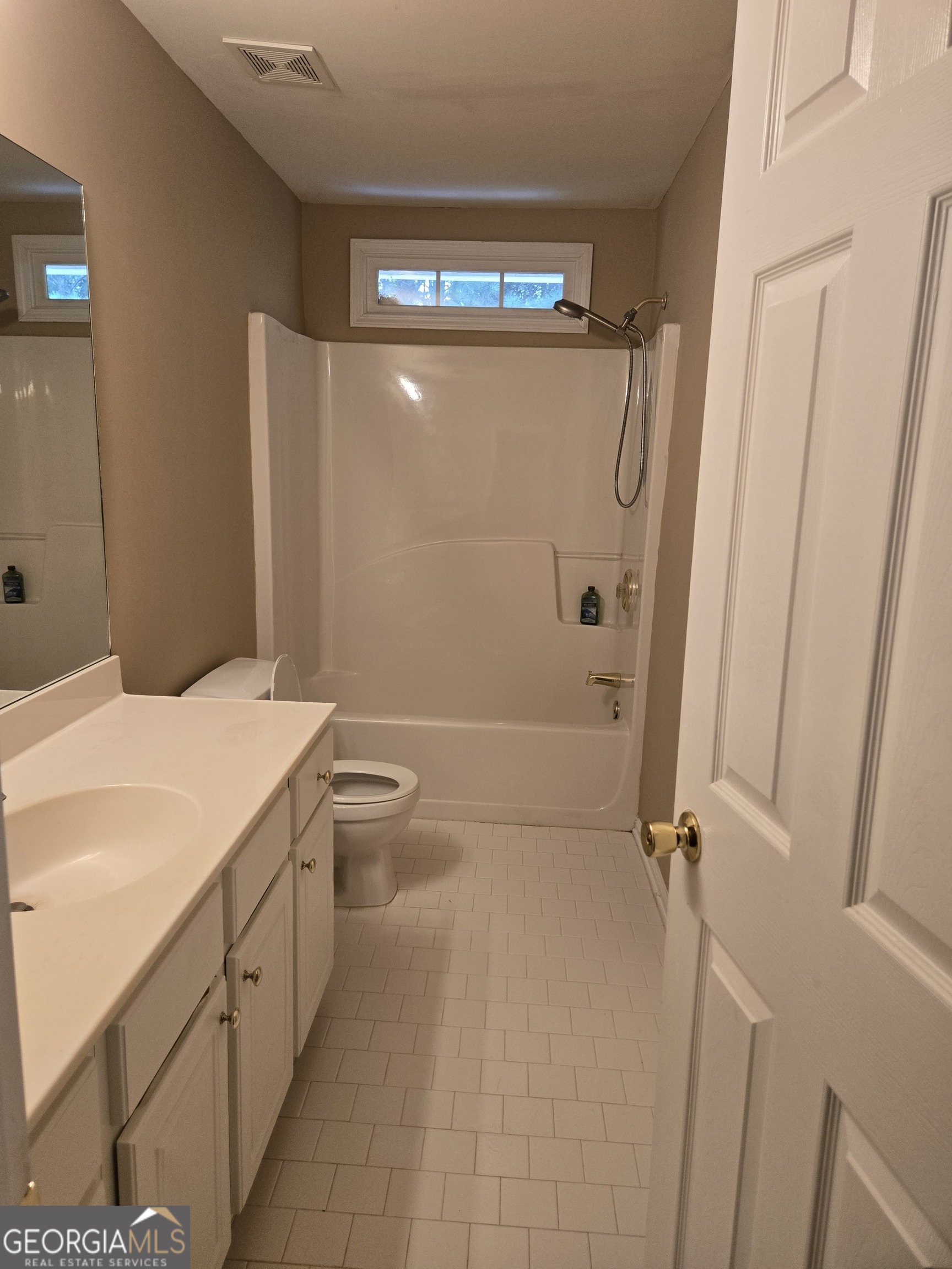 6794 Winterberry Ridge Drive Property Photo 15