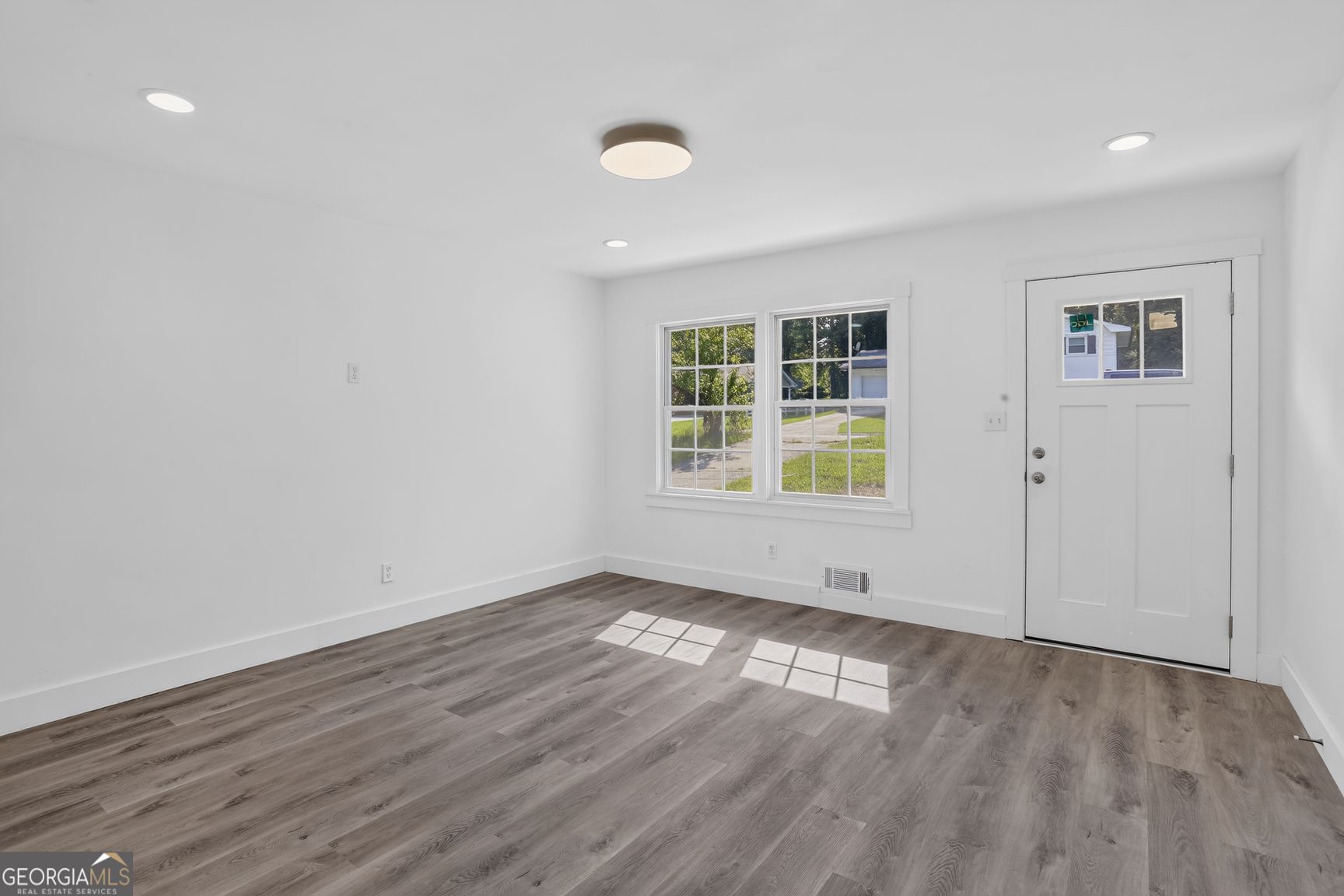 6464 Rabun Road Property Photo 3