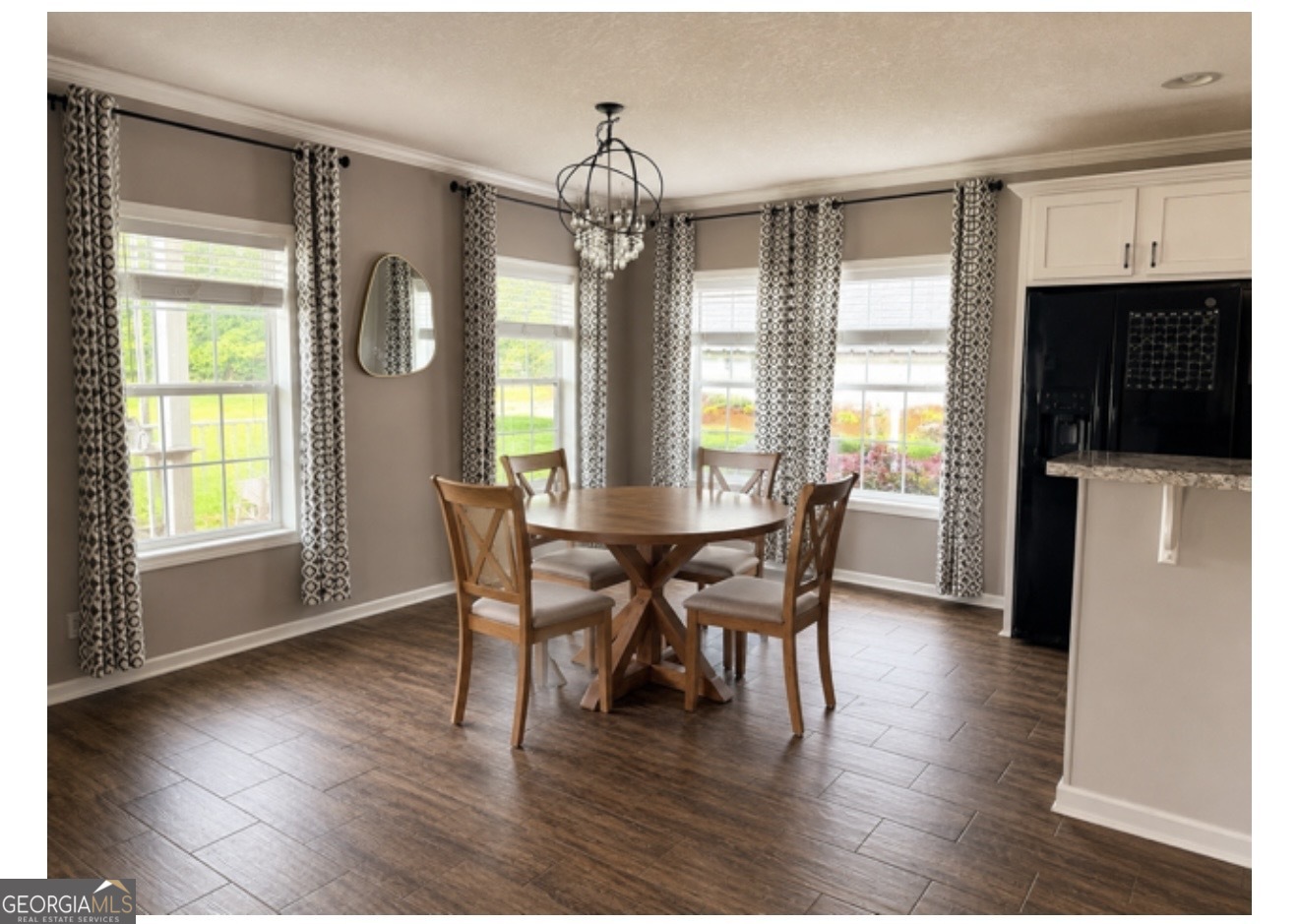 107 Steele Road Property Photo 8