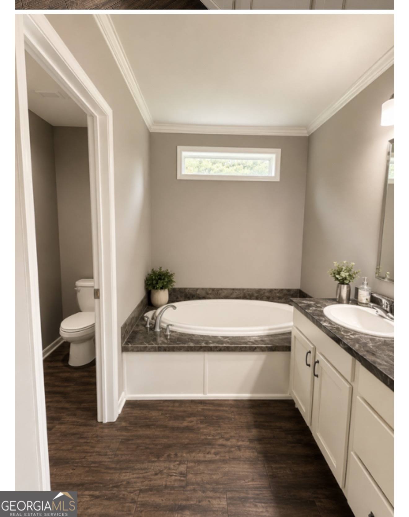 107 Steele Road Property Photo 13