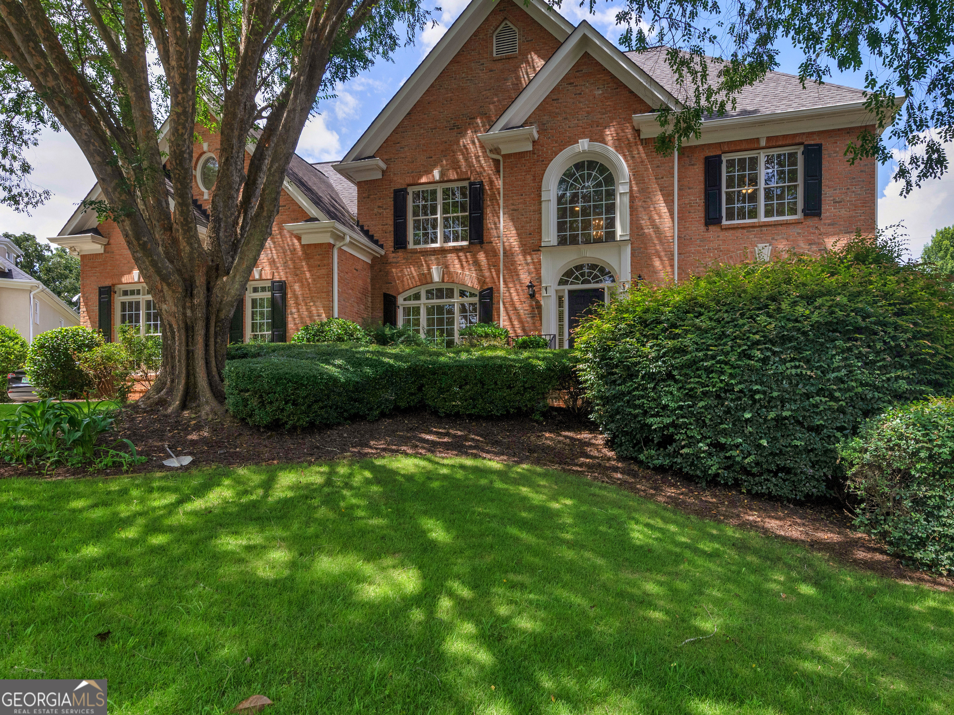 1524 Lake Cove Property Photo 2