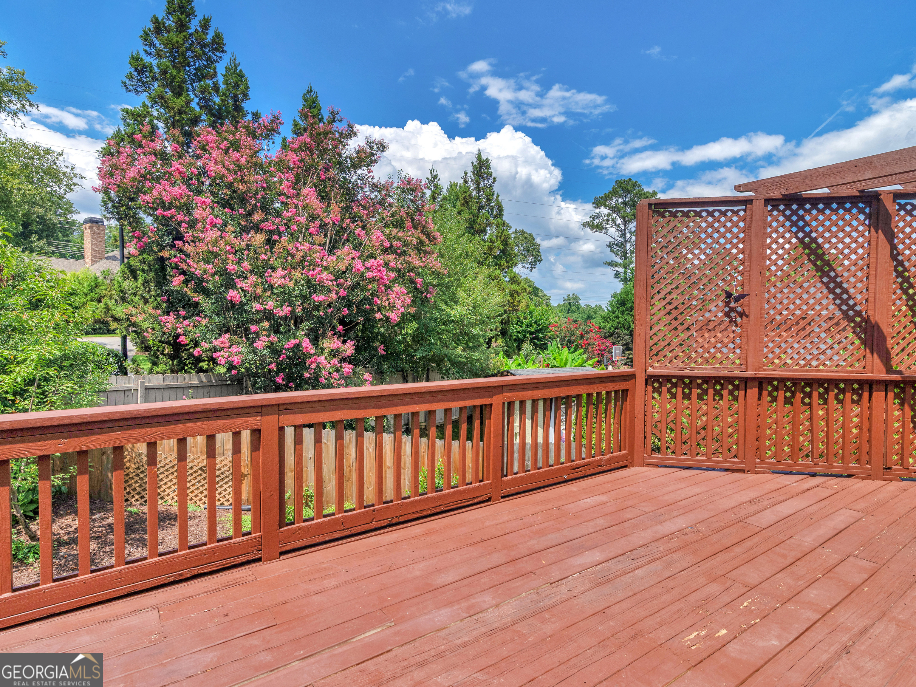 1524 Lake Cove Property Photo 5
