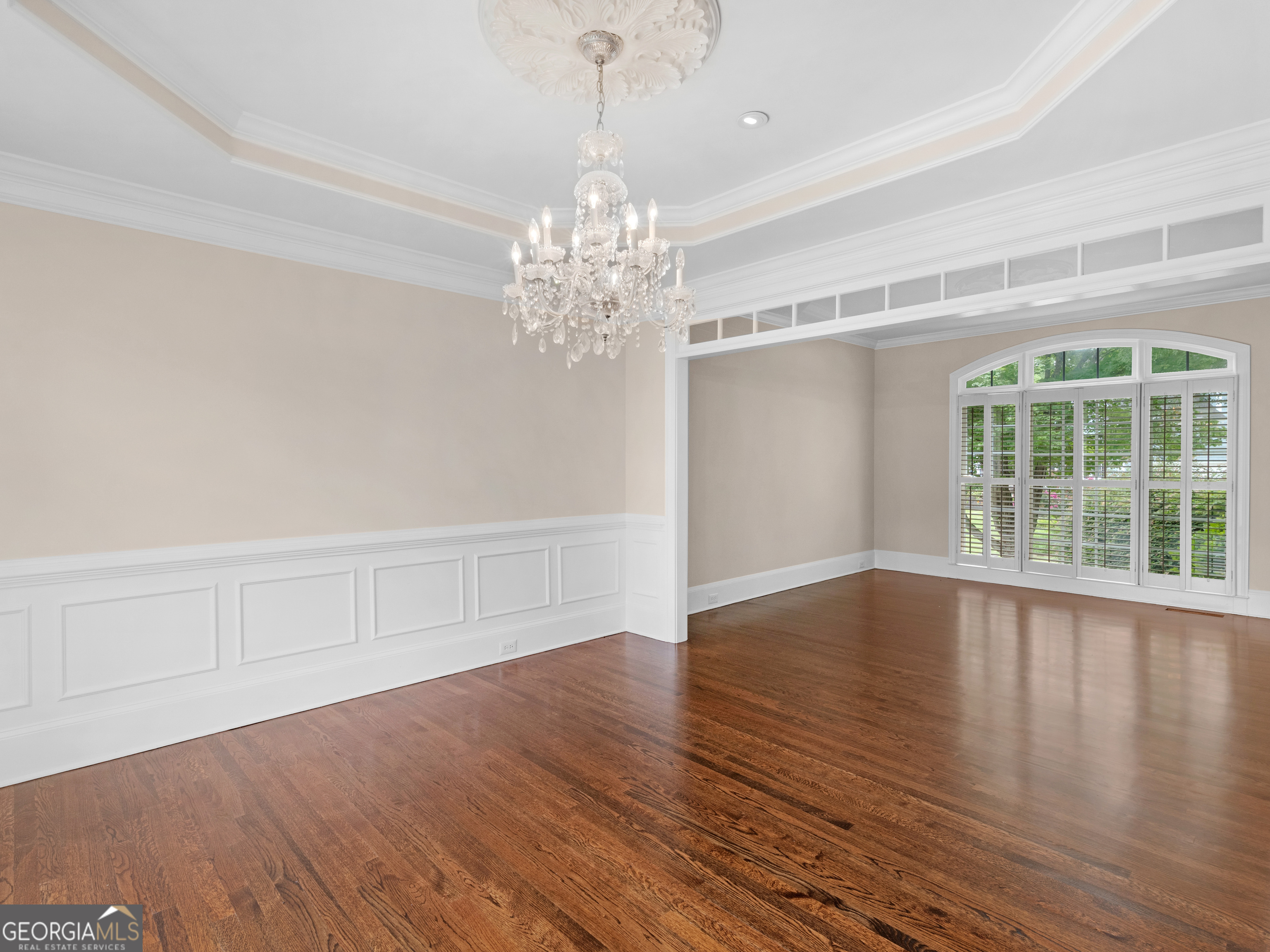 1524 Lake Cove Property Photo 9
