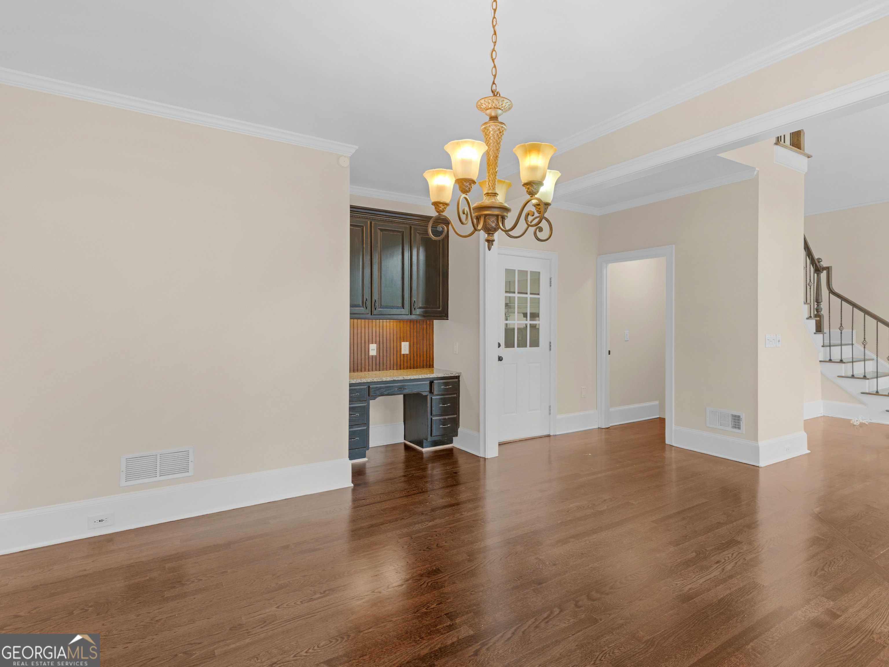 1524 Lake Cove Property Photo 13
