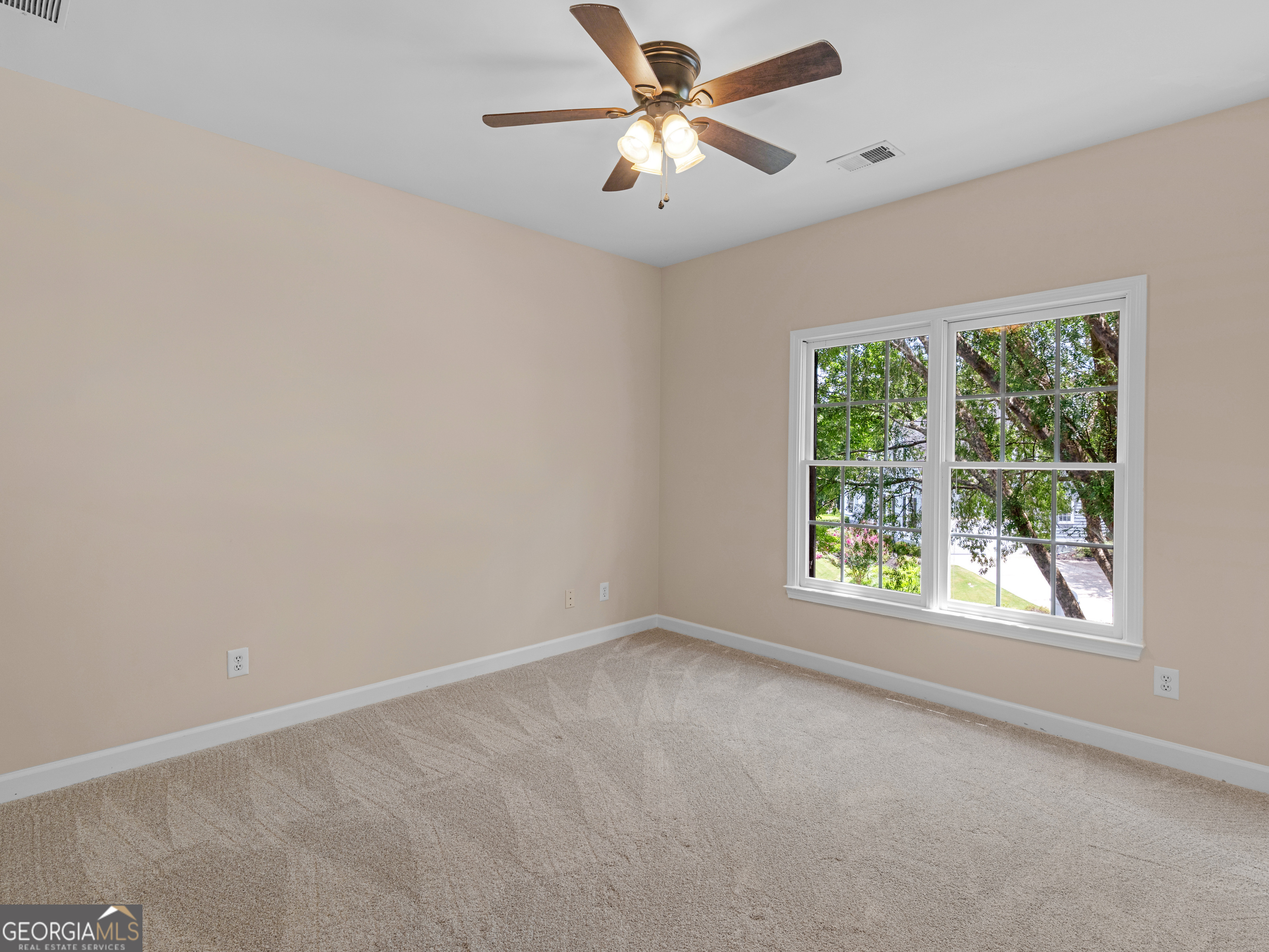 1524 Lake Cove Property Photo 28