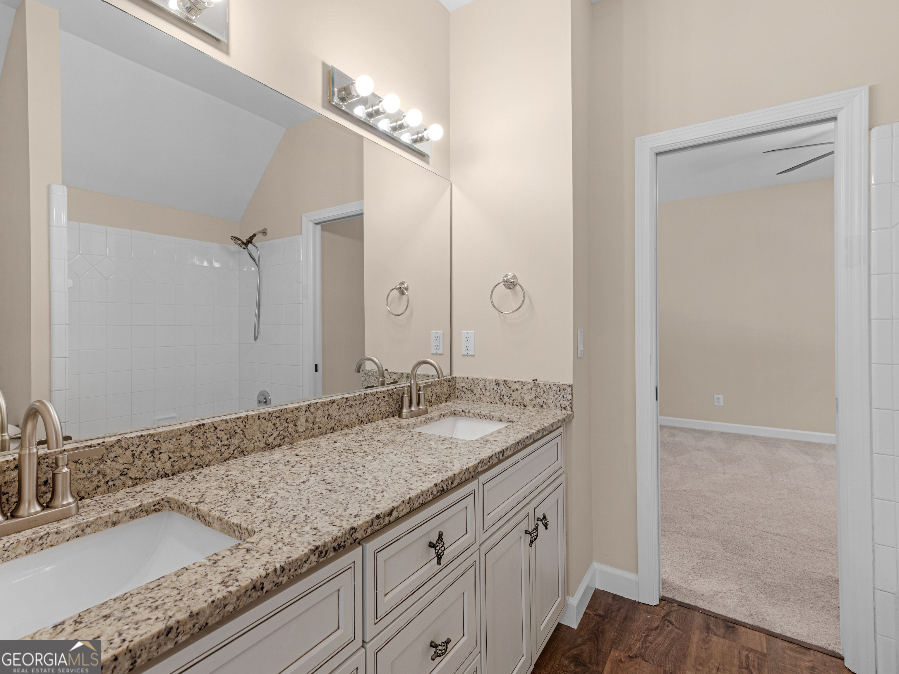 1524 Lake Cove Property Photo 29