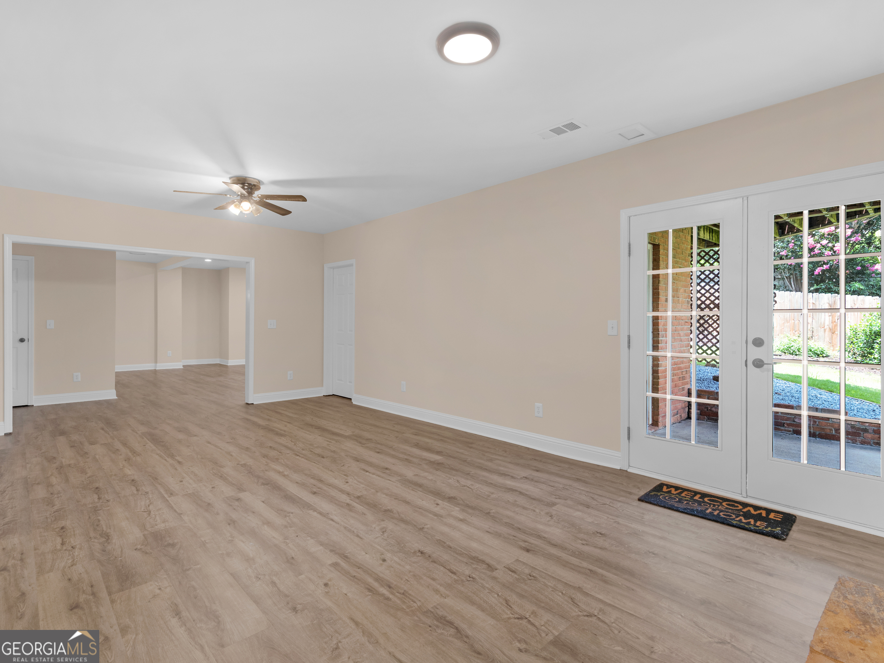 1524 Lake Cove Property Photo 34