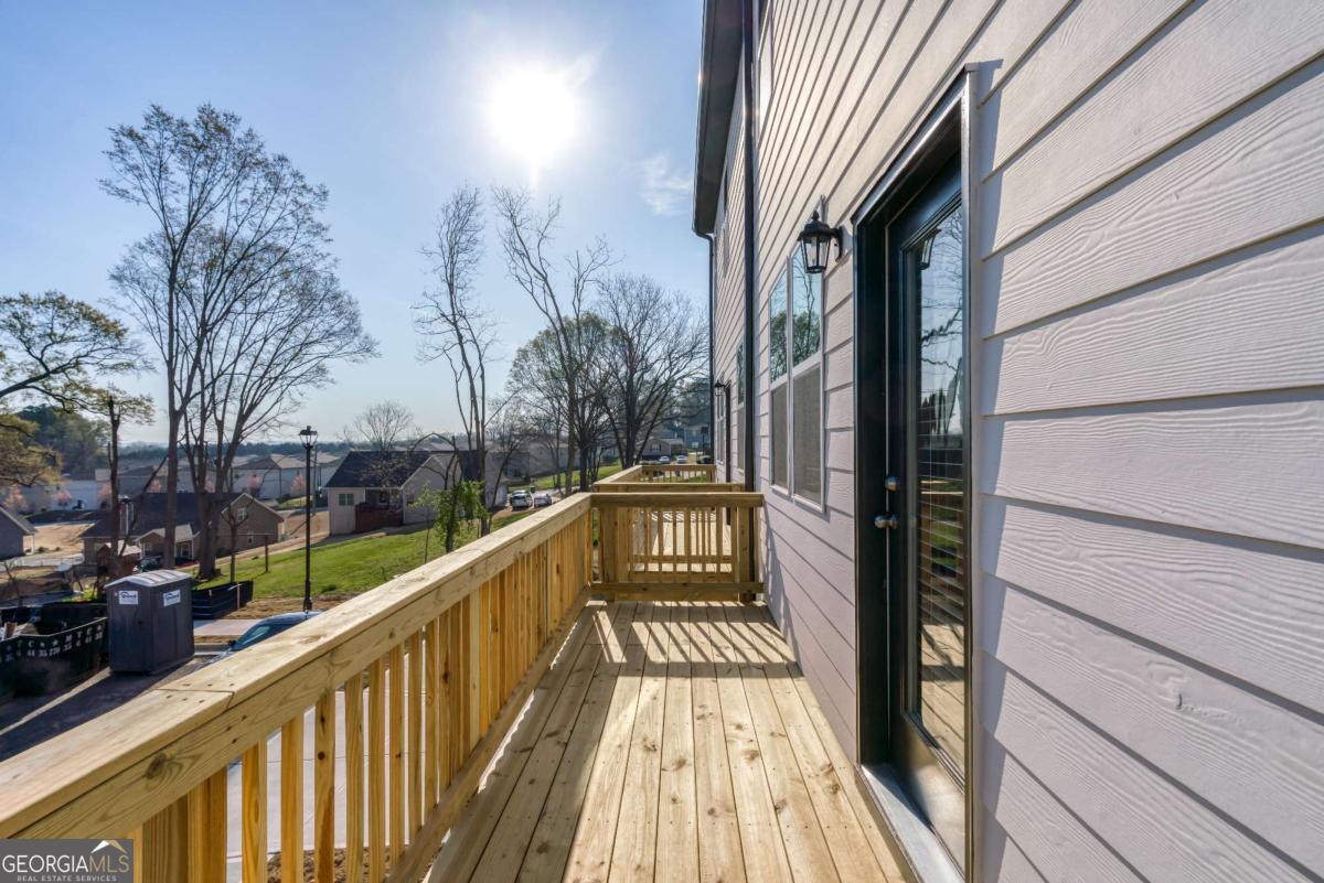 33 Constitution Avenue Property Photo 26