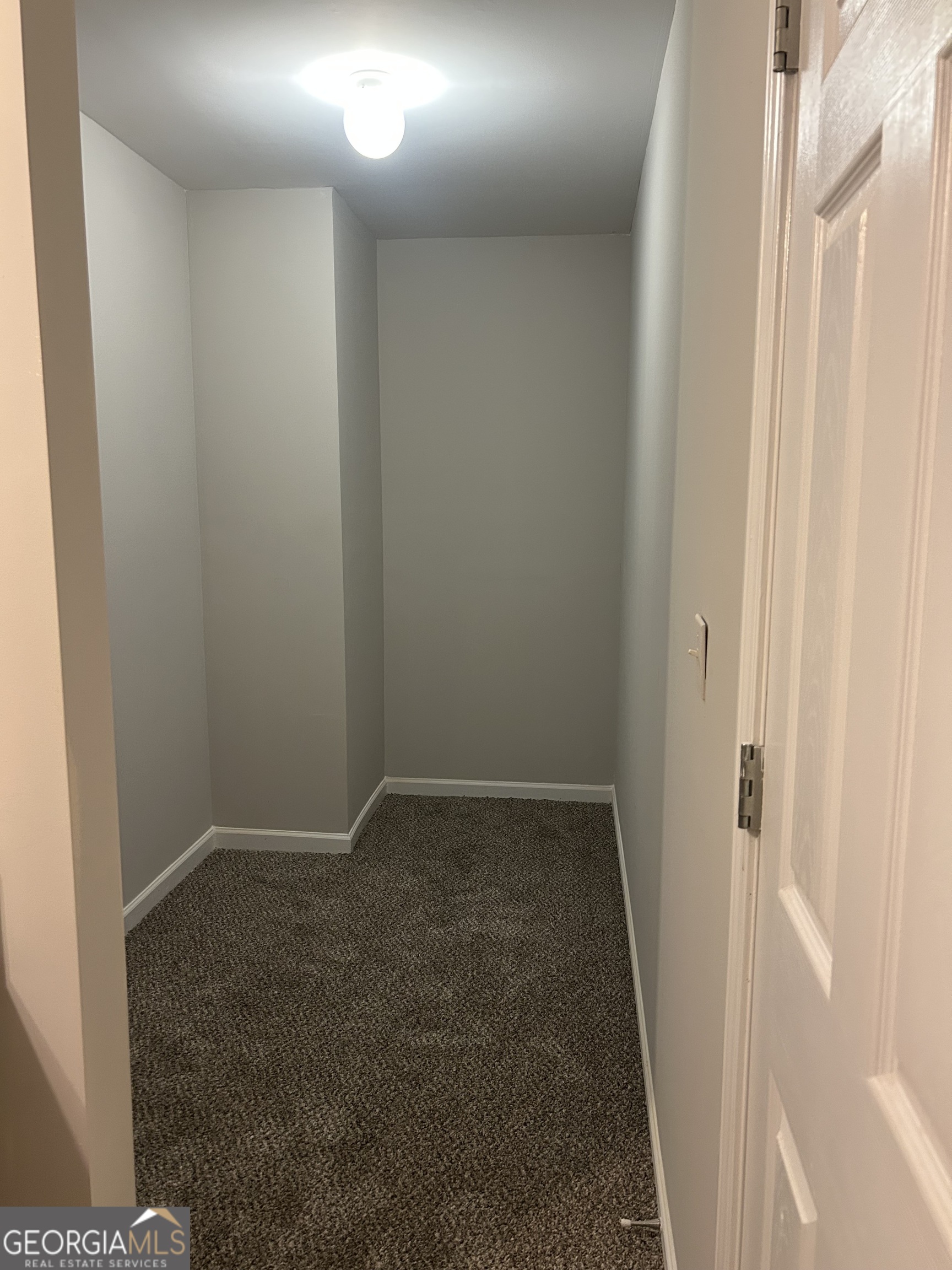 926 Old Mill Point # D Property Photo 8
