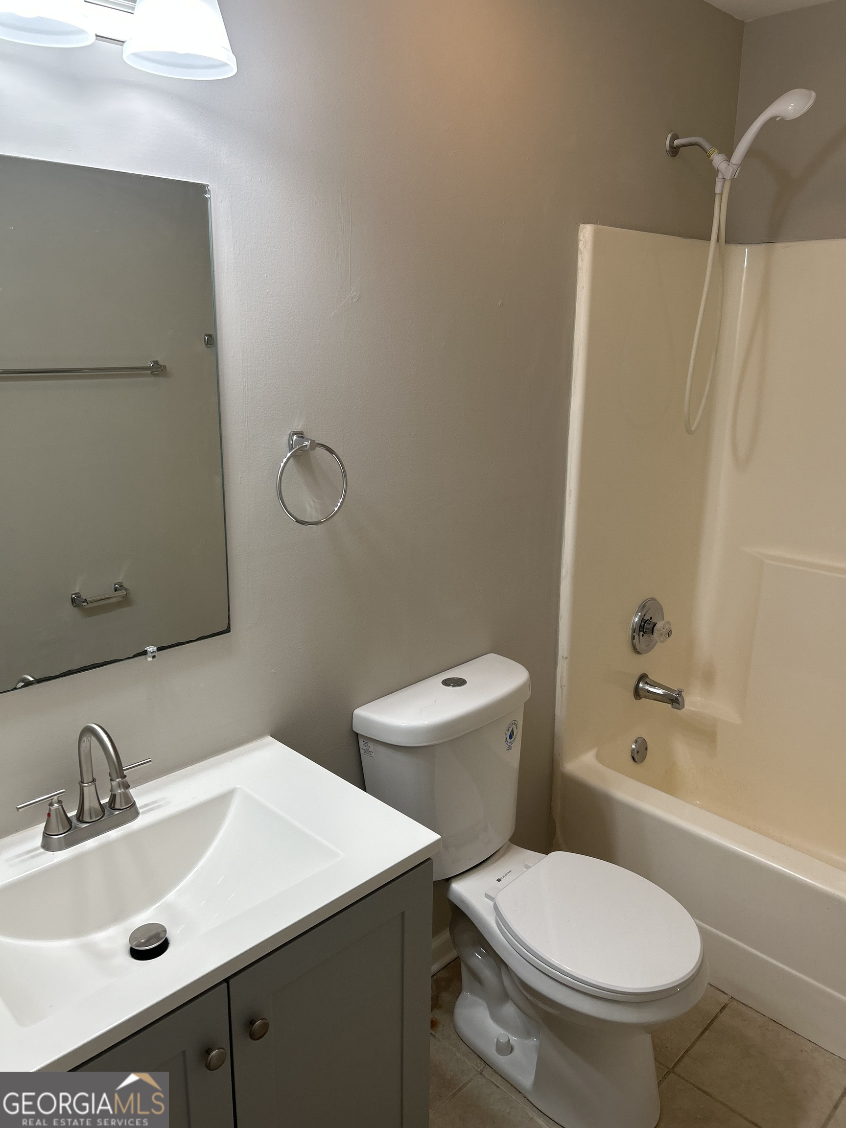 944 Old Mill Point # A Property Photo 9