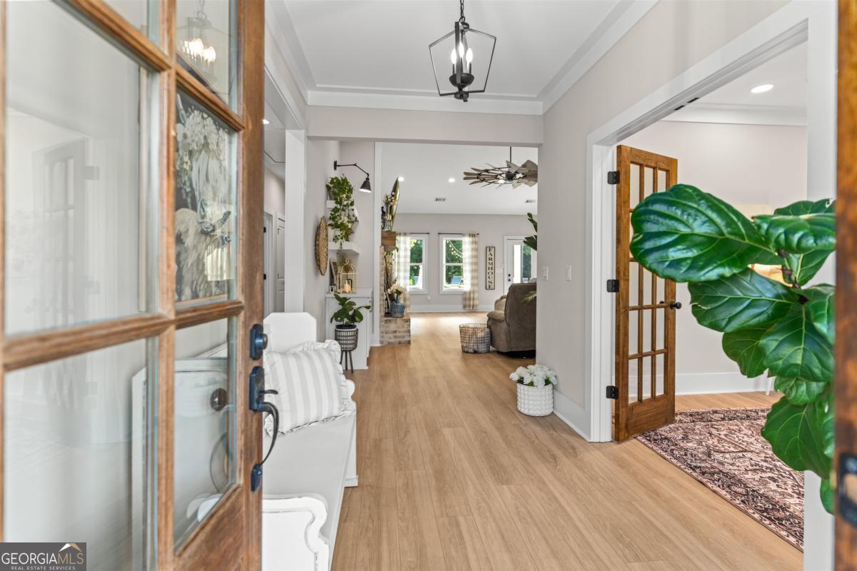 2890 Fears Road Property Photo 8