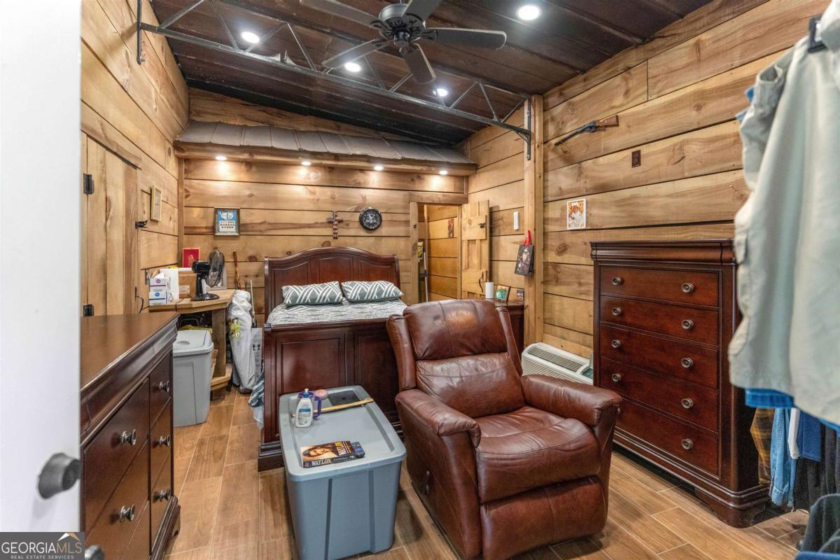 2890 Fears Road Property Photo 59