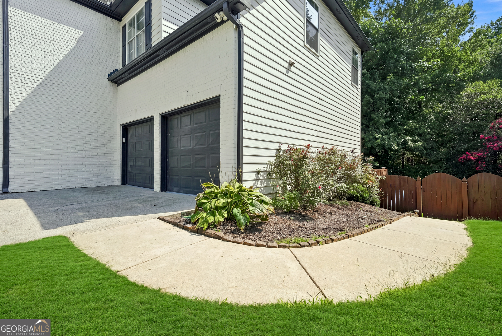 2150 Pendleton Place Property Photo 3