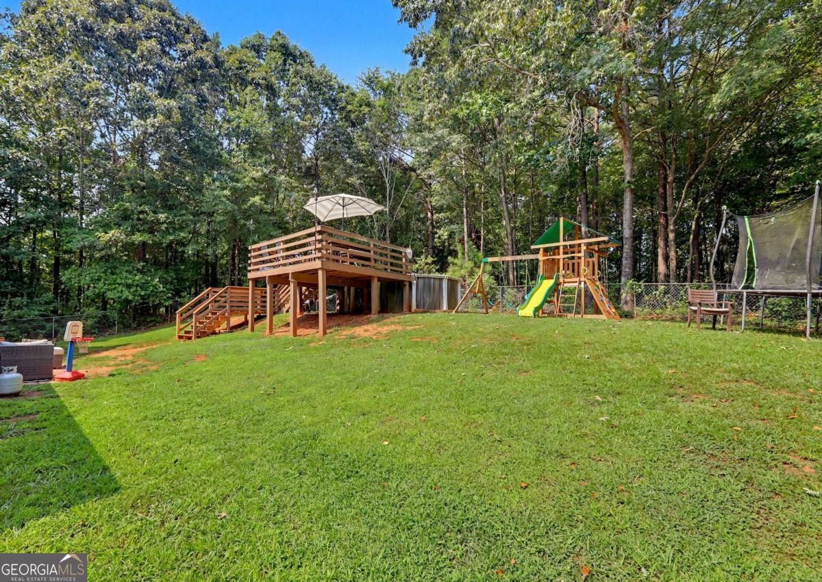 460 Old Tree Drive Property Photo 7