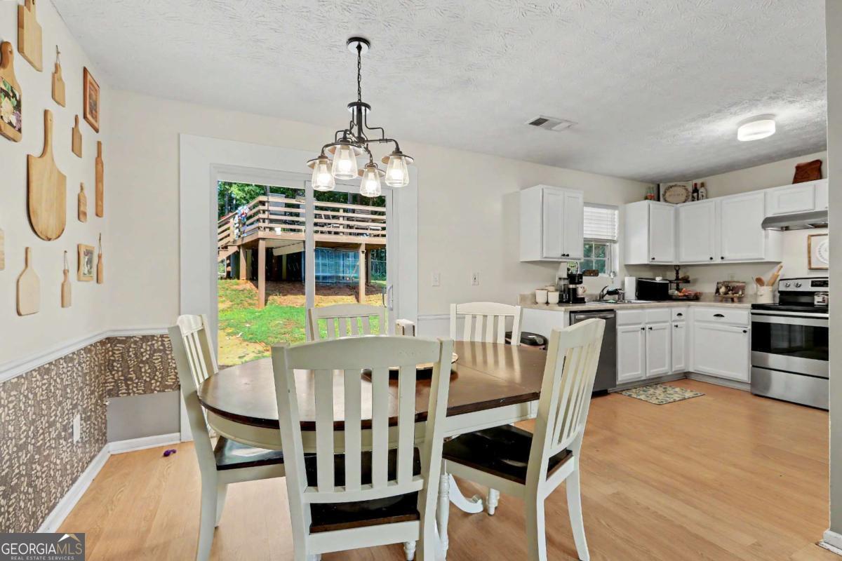 460 Old Tree Drive Property Photo 13