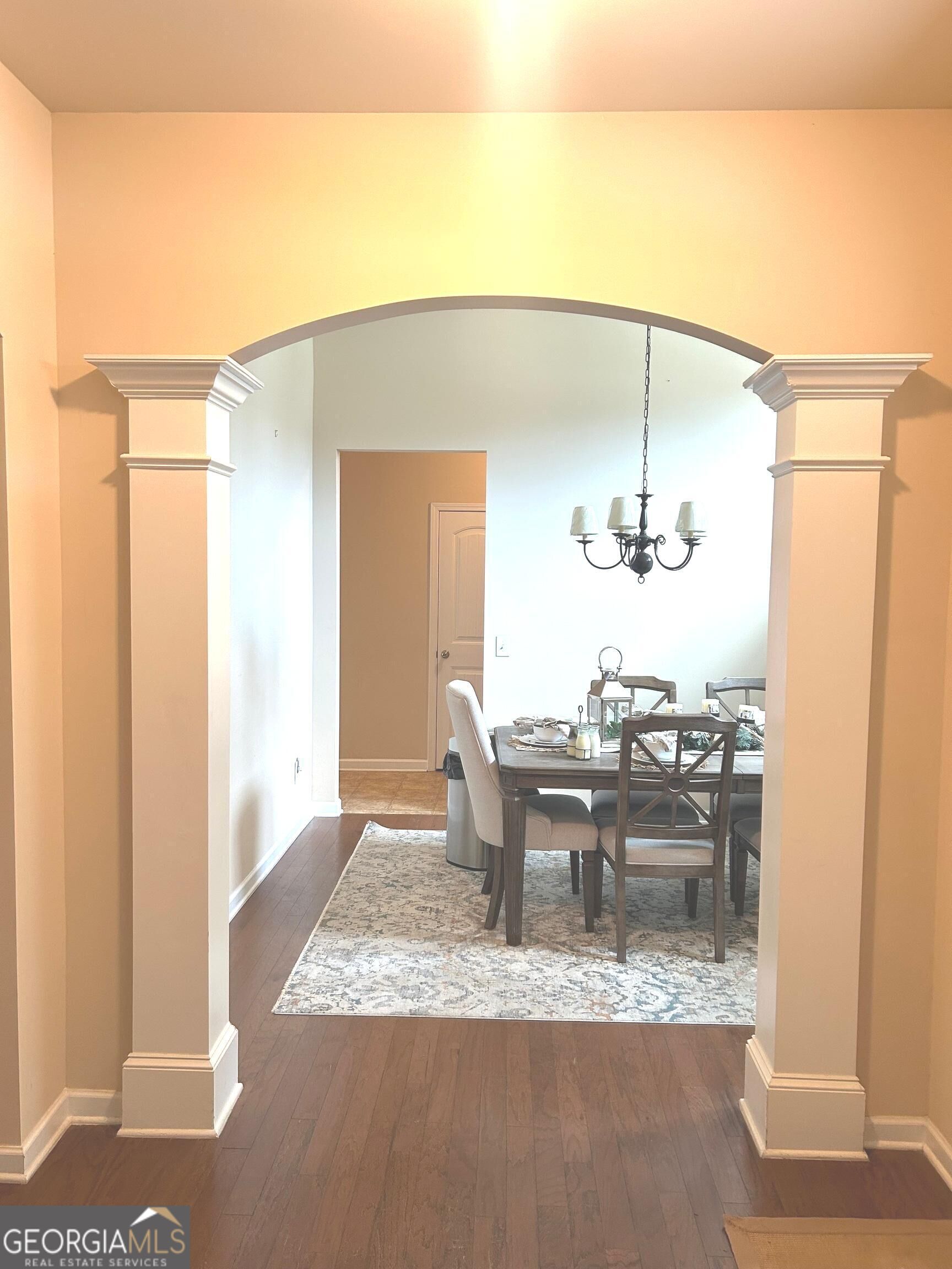 105 Chickasaw Court Property Photo 3