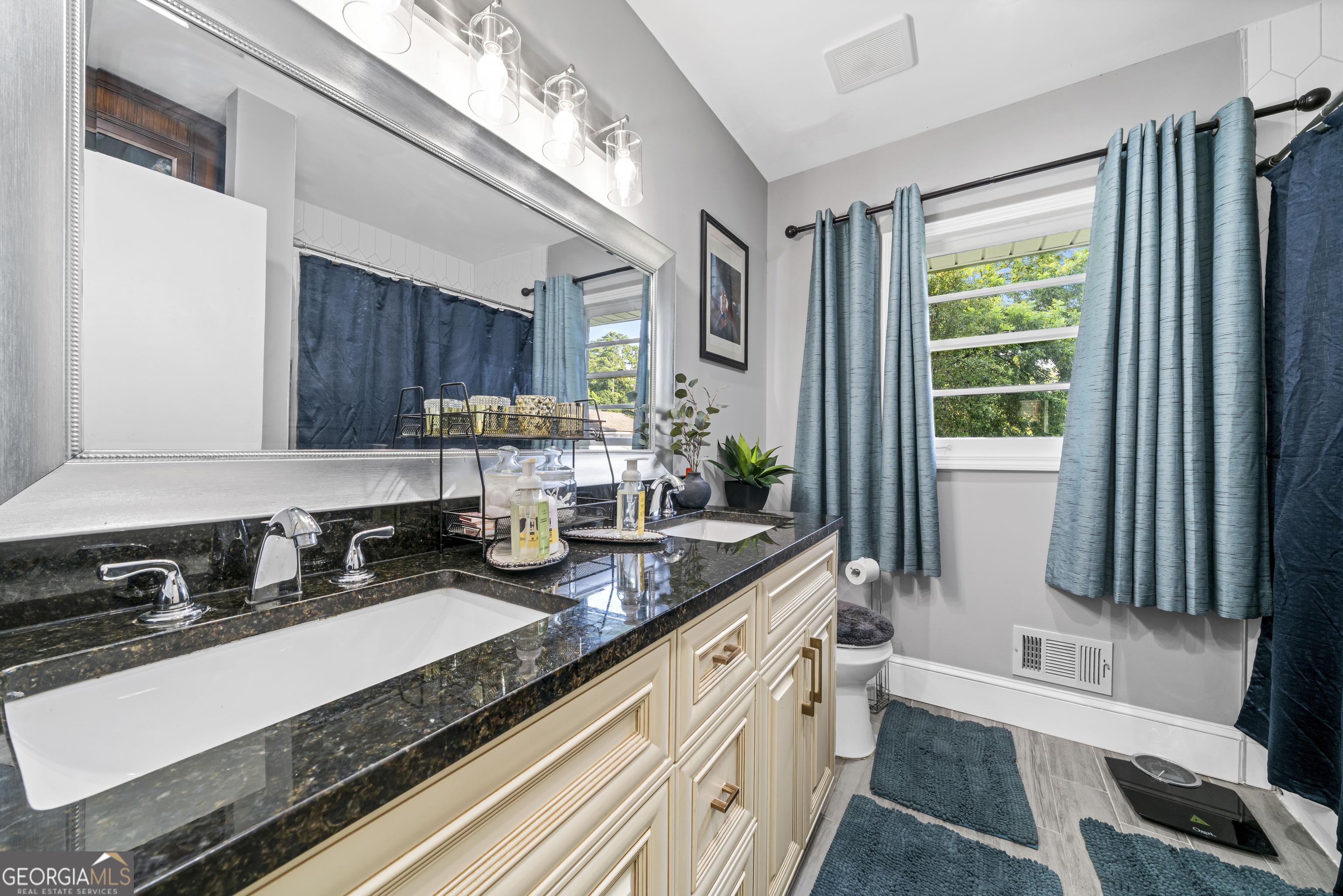 5 Robin Street Nw Property Photo 20