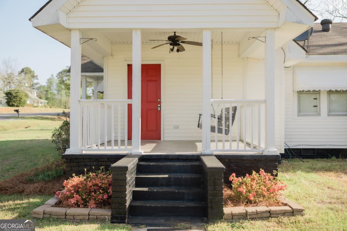 2474 Highway 19 N Property Photo 17