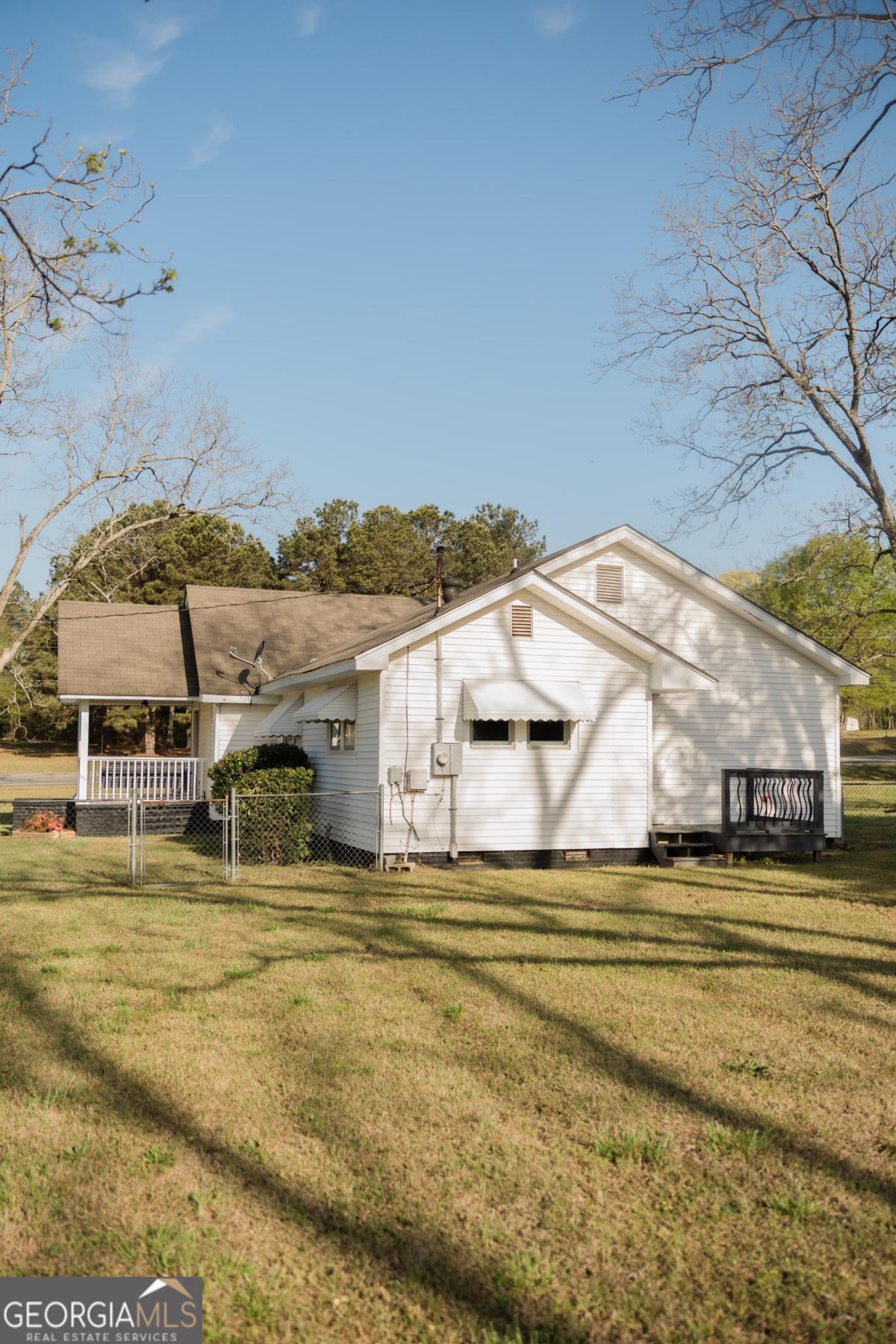 2474 Highway 19 N Property Photo 19