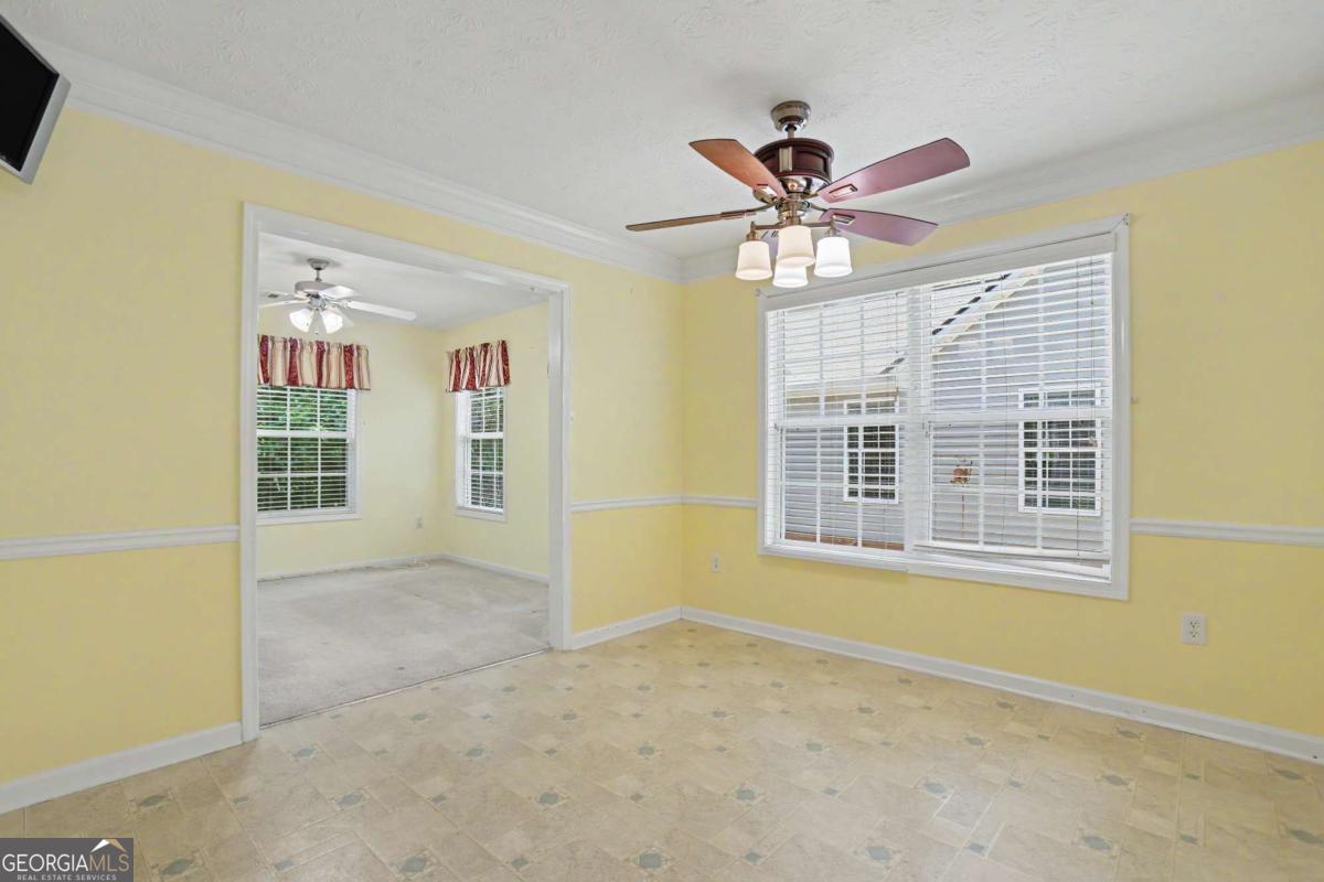 676 Majesty Crossing Property Photo 8