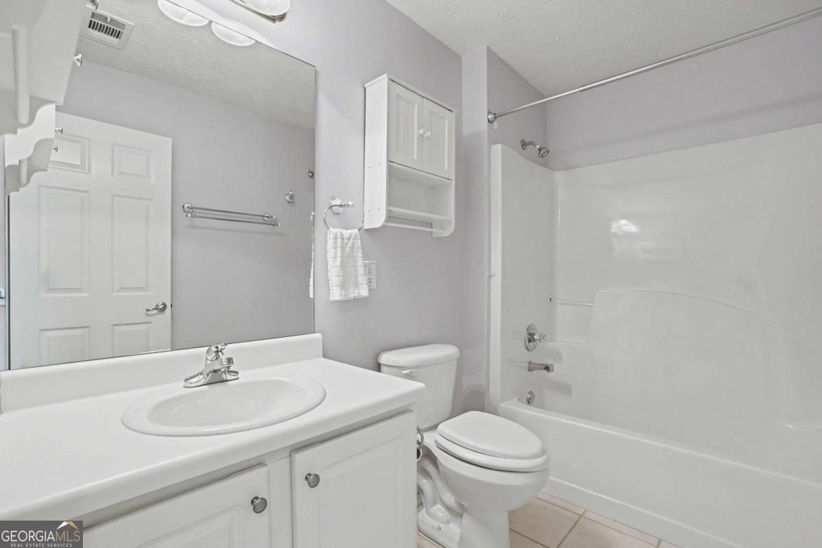 676 Majesty Crossing Property Photo 18