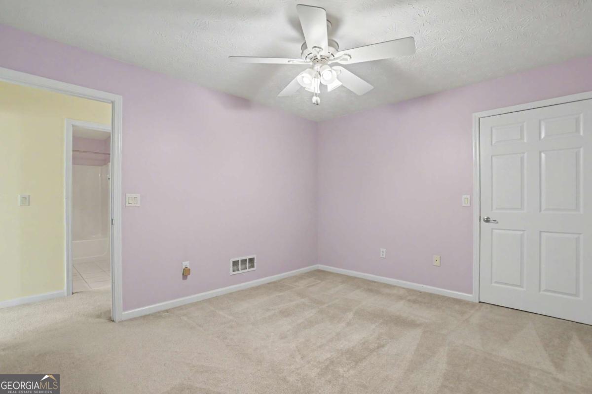 676 Majesty Crossing Property Photo 20