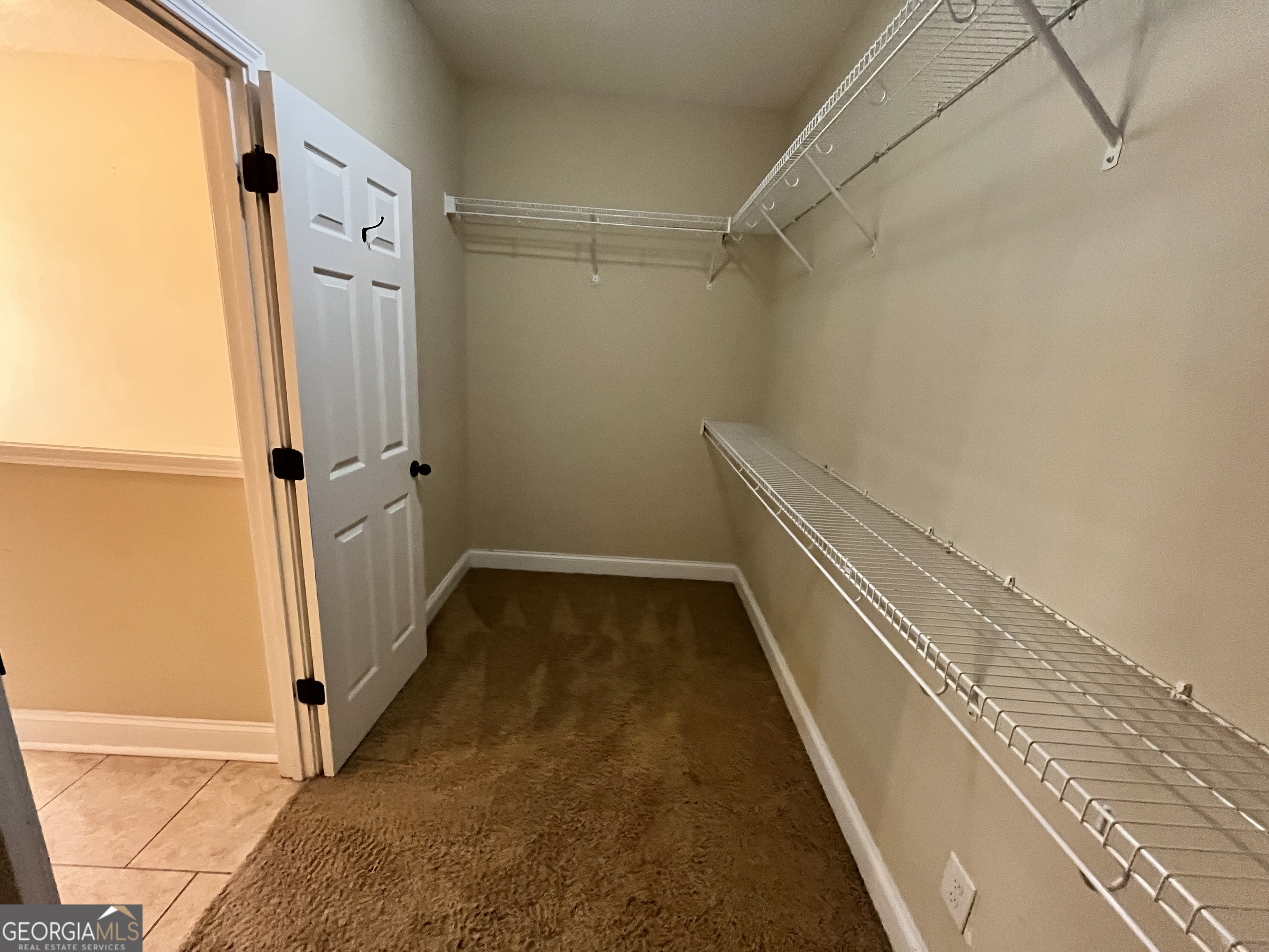 416 Hunts Landing Drive Property Photo 10