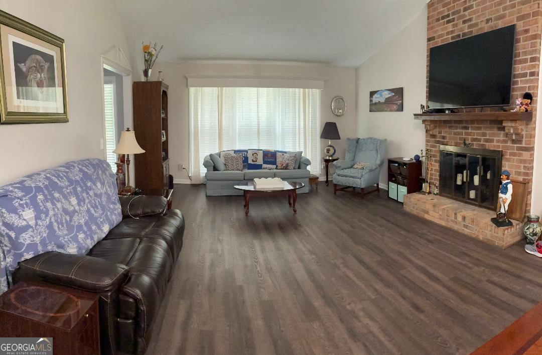 533 Breezy Drive Sw Property Photo 13