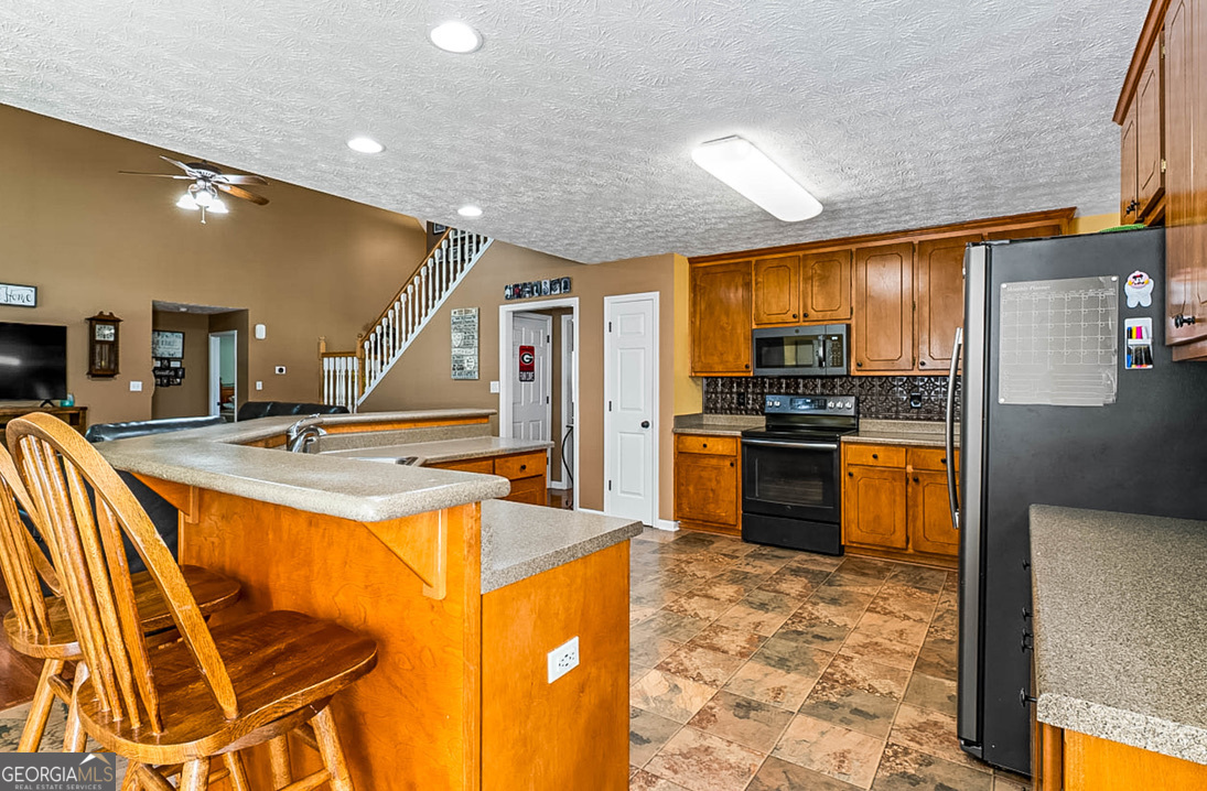 2025 Pheasant Run Drive Property Photo 7