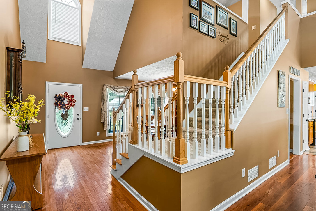 2025 Pheasant Run Drive Property Photo 13