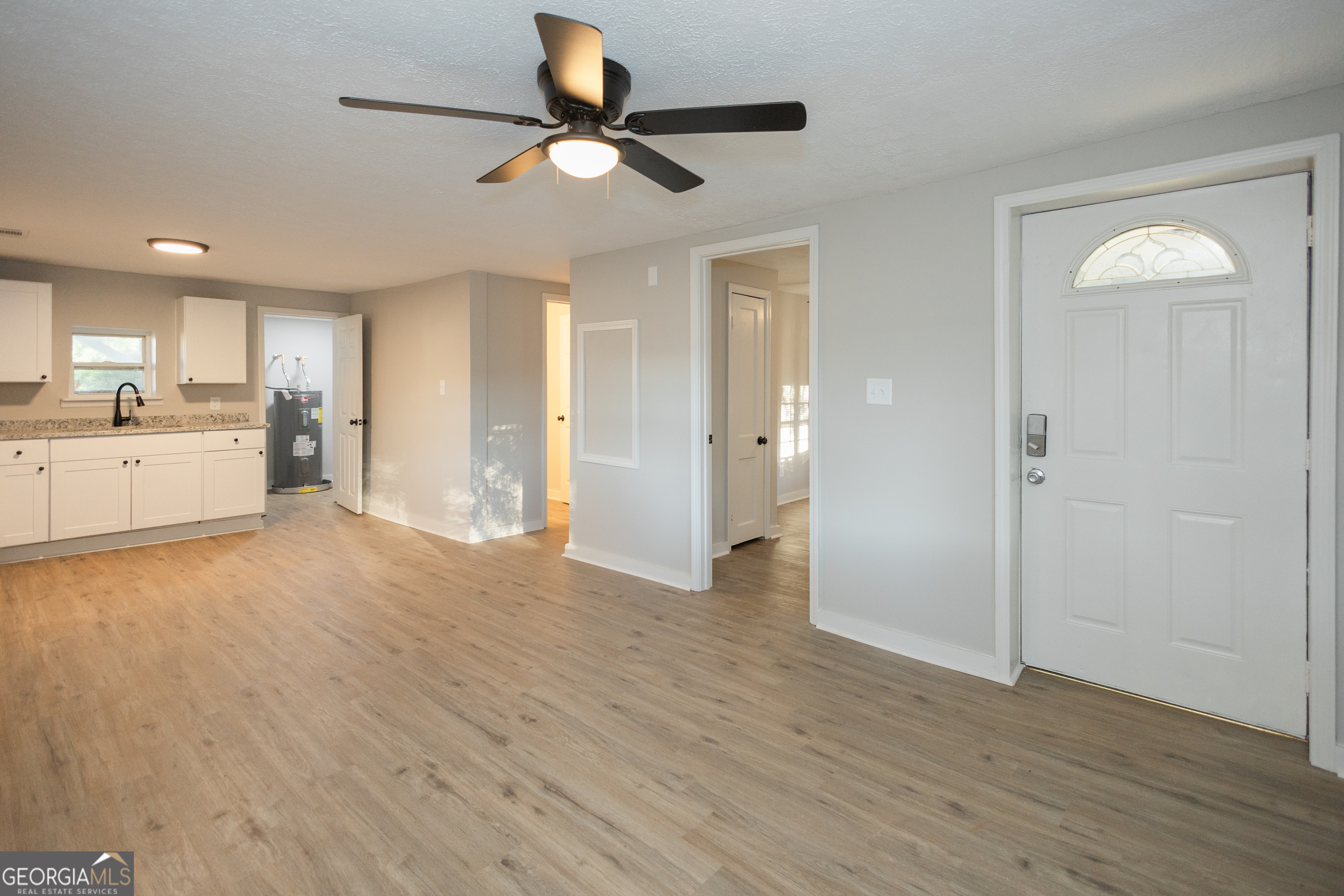 1465 Pine Drive Property Photo 3