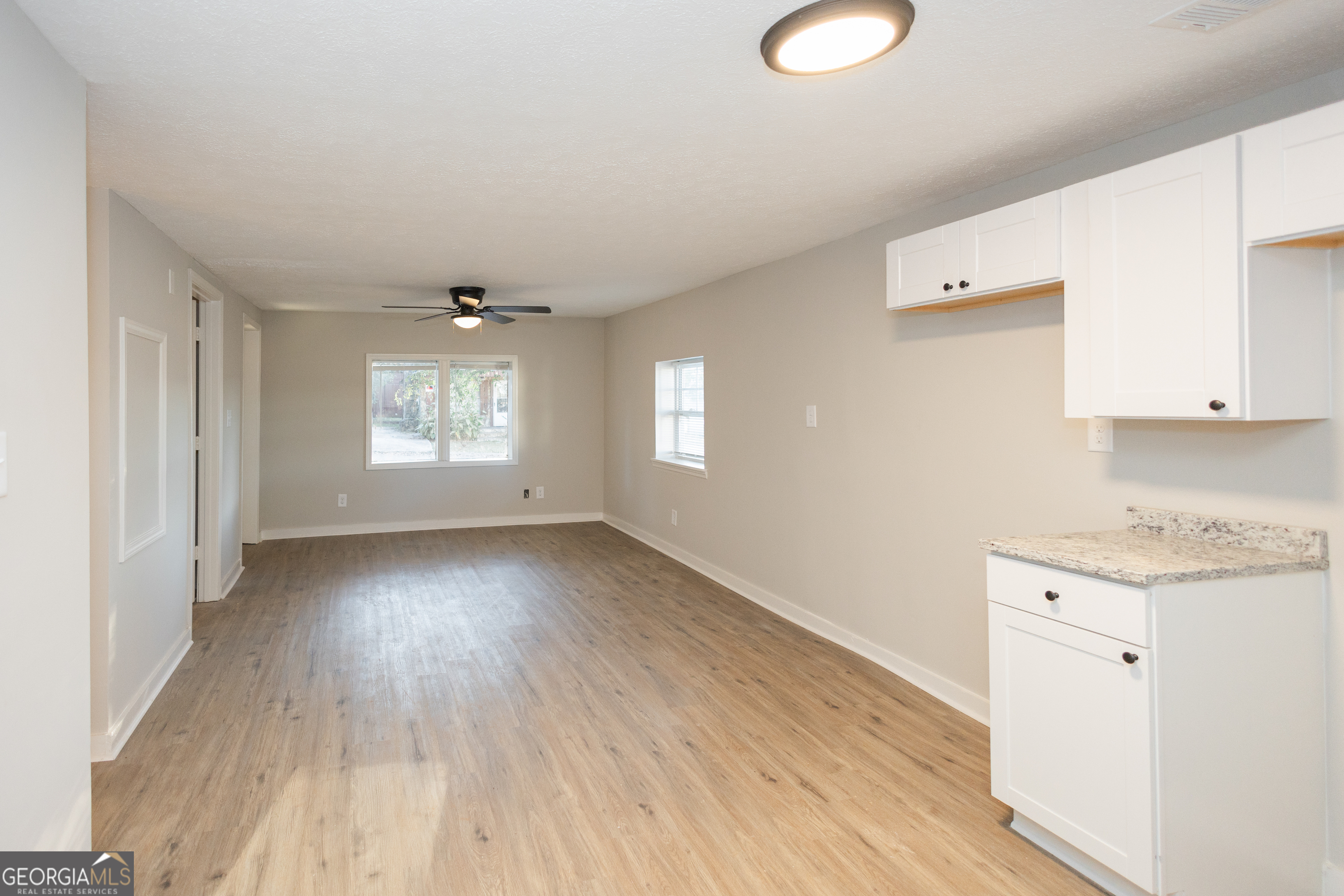 1465 Pine Drive Property Photo 4