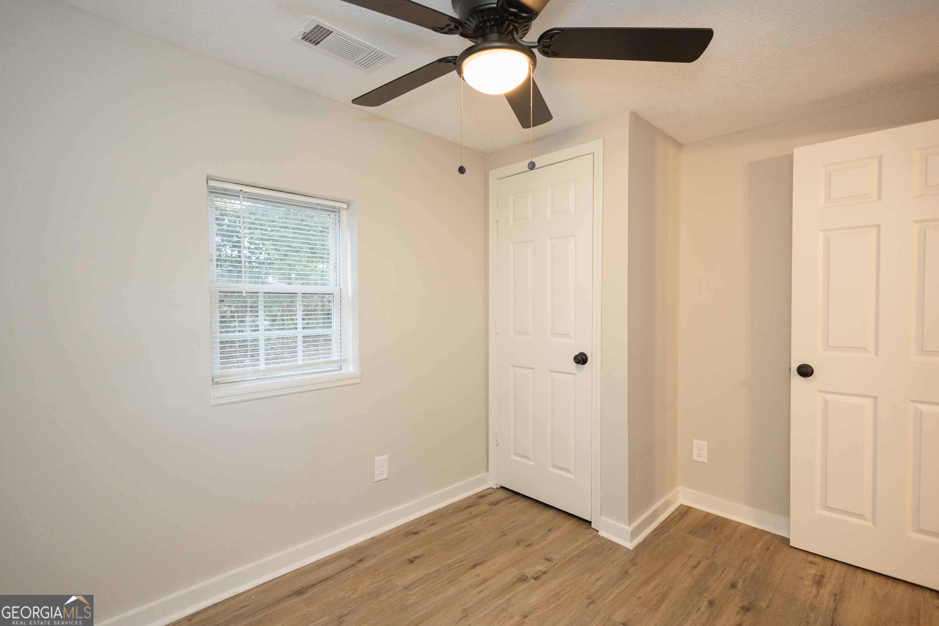 1465 Pine Drive Property Photo 8