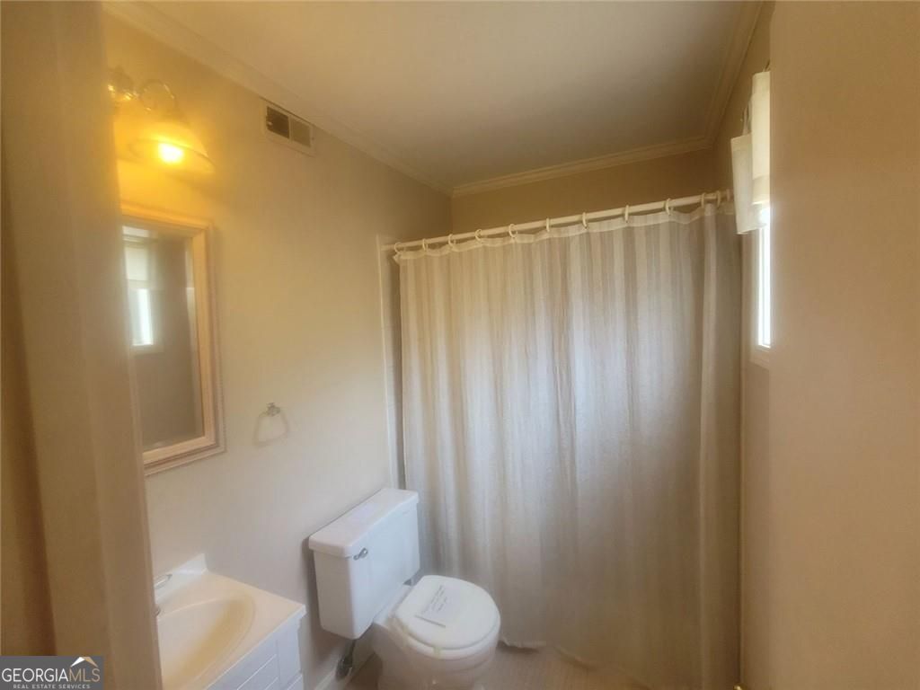 3825 Lavista Road # T1 Property Photo 9