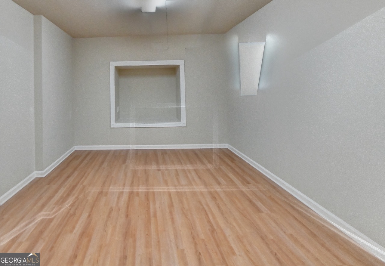 11636 Parkside Avenue Property Photo 29