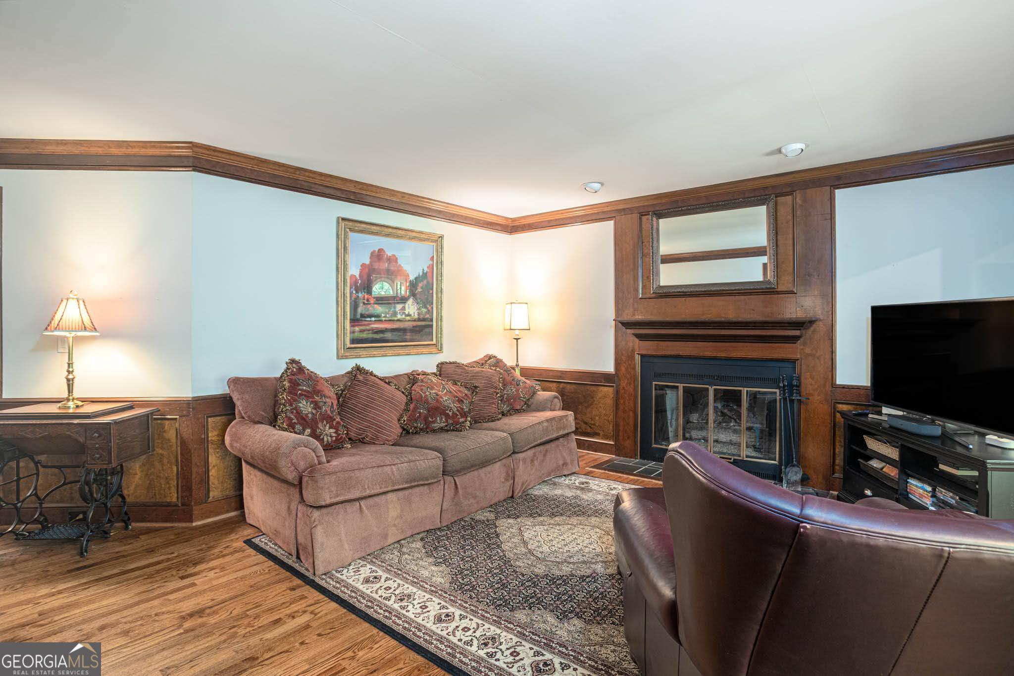 1707 Red Fox Run Sw Property Photo 14