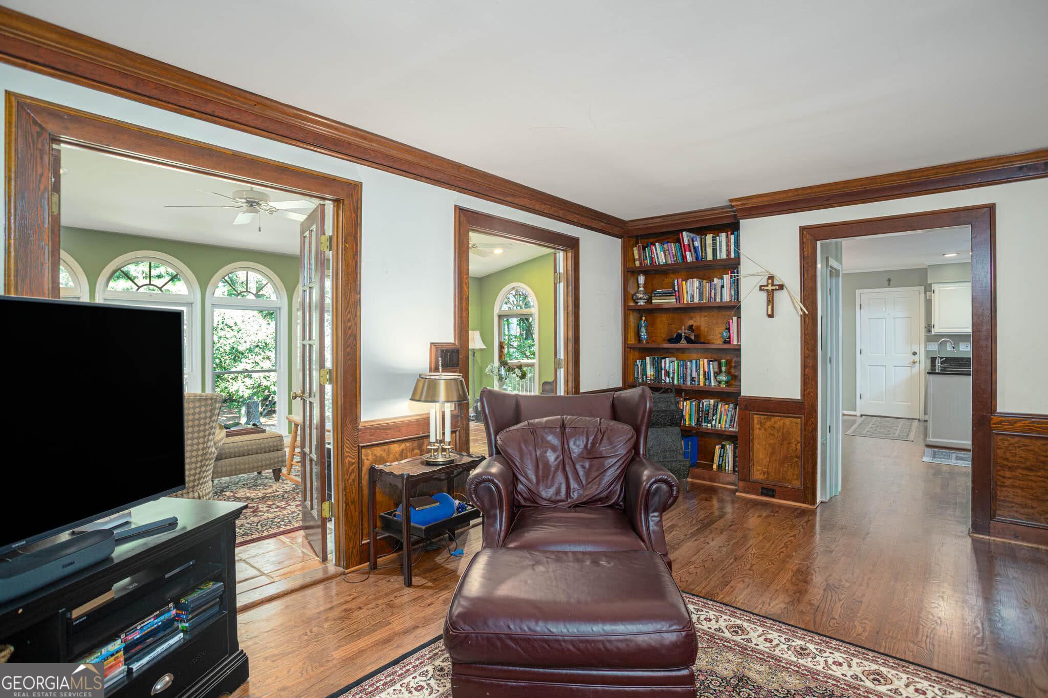 1707 Red Fox Run Sw Property Photo 15