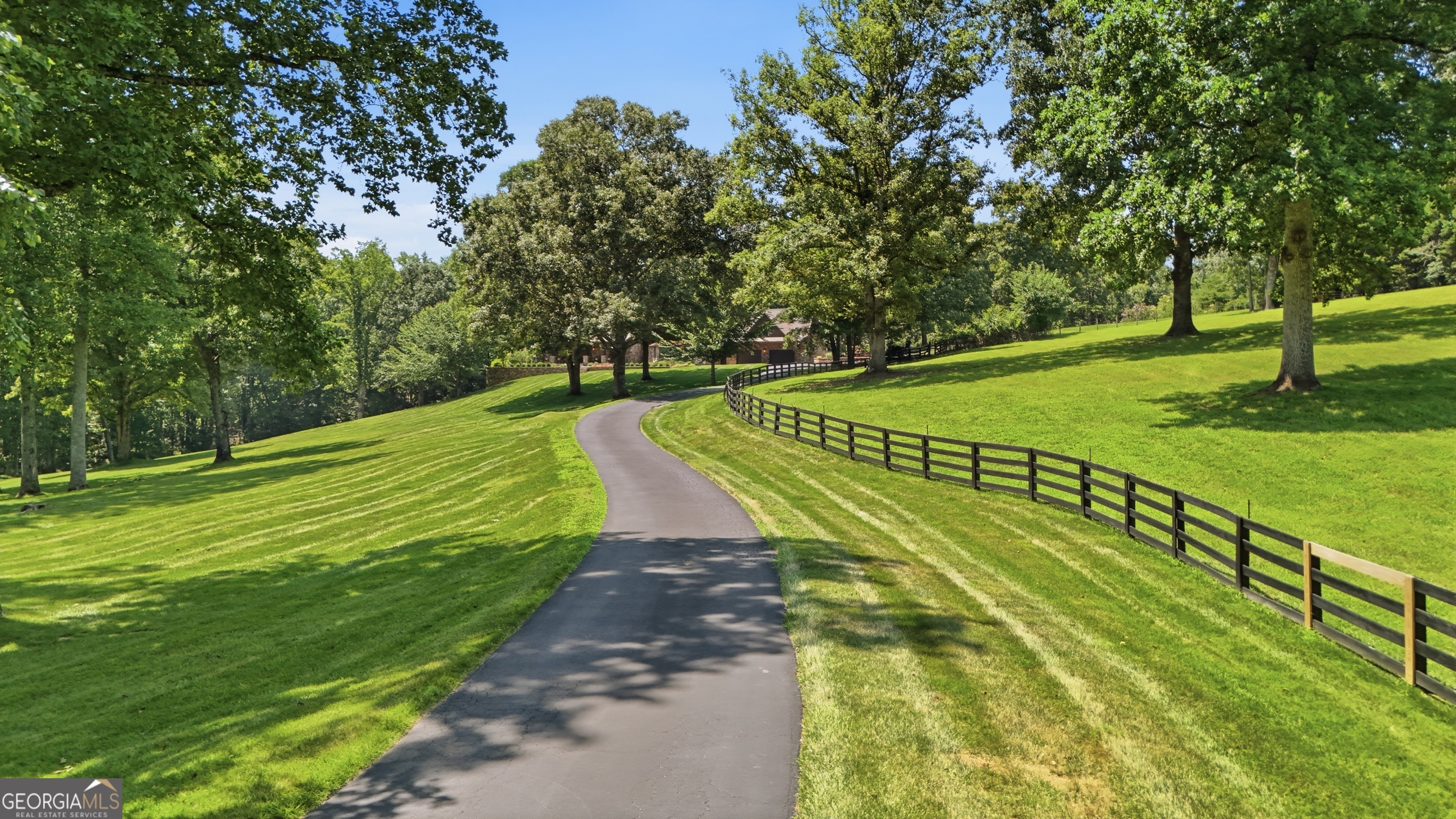 1091 Echota Road Property Photo 6
