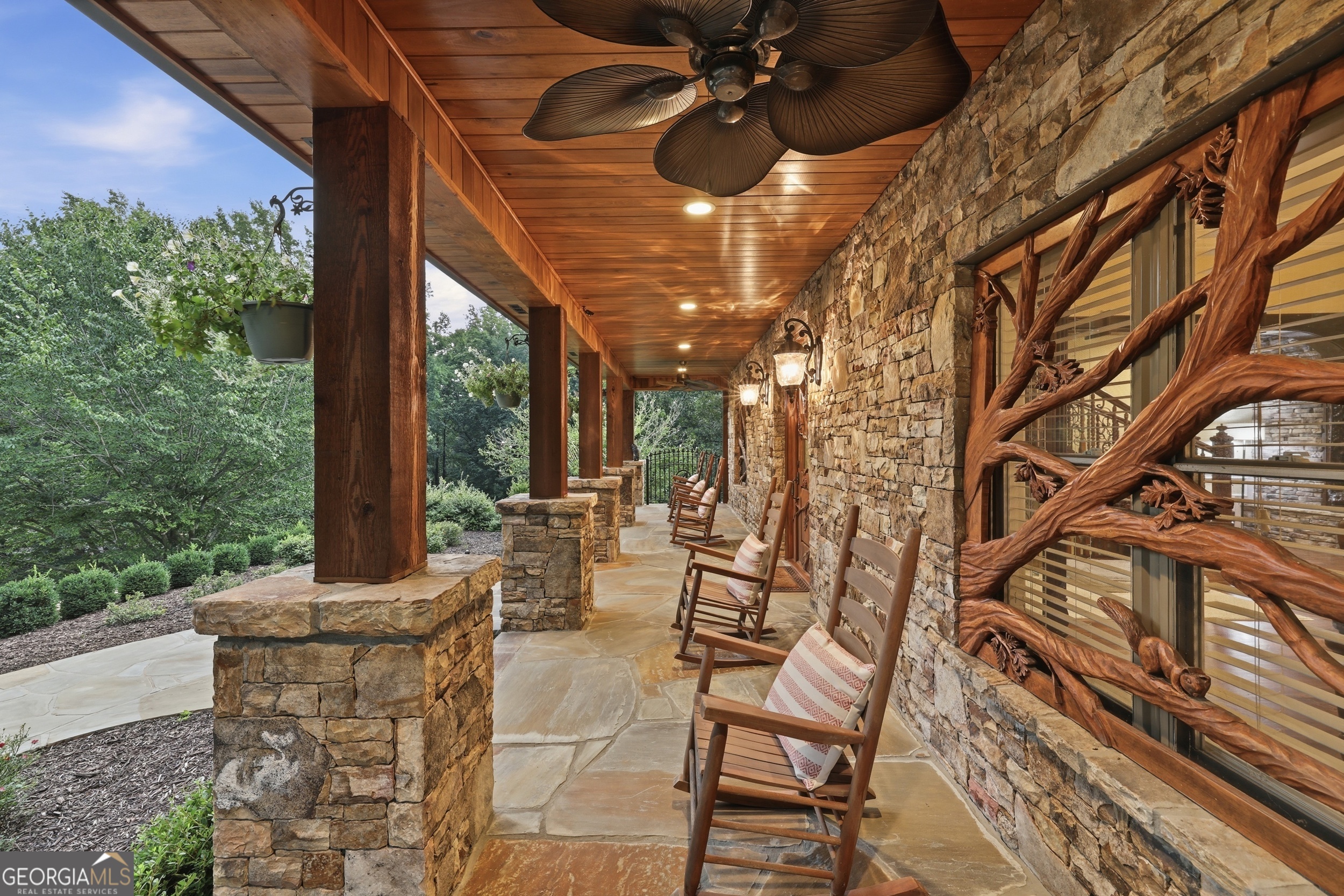 1091 Echota Road Property Photo 9