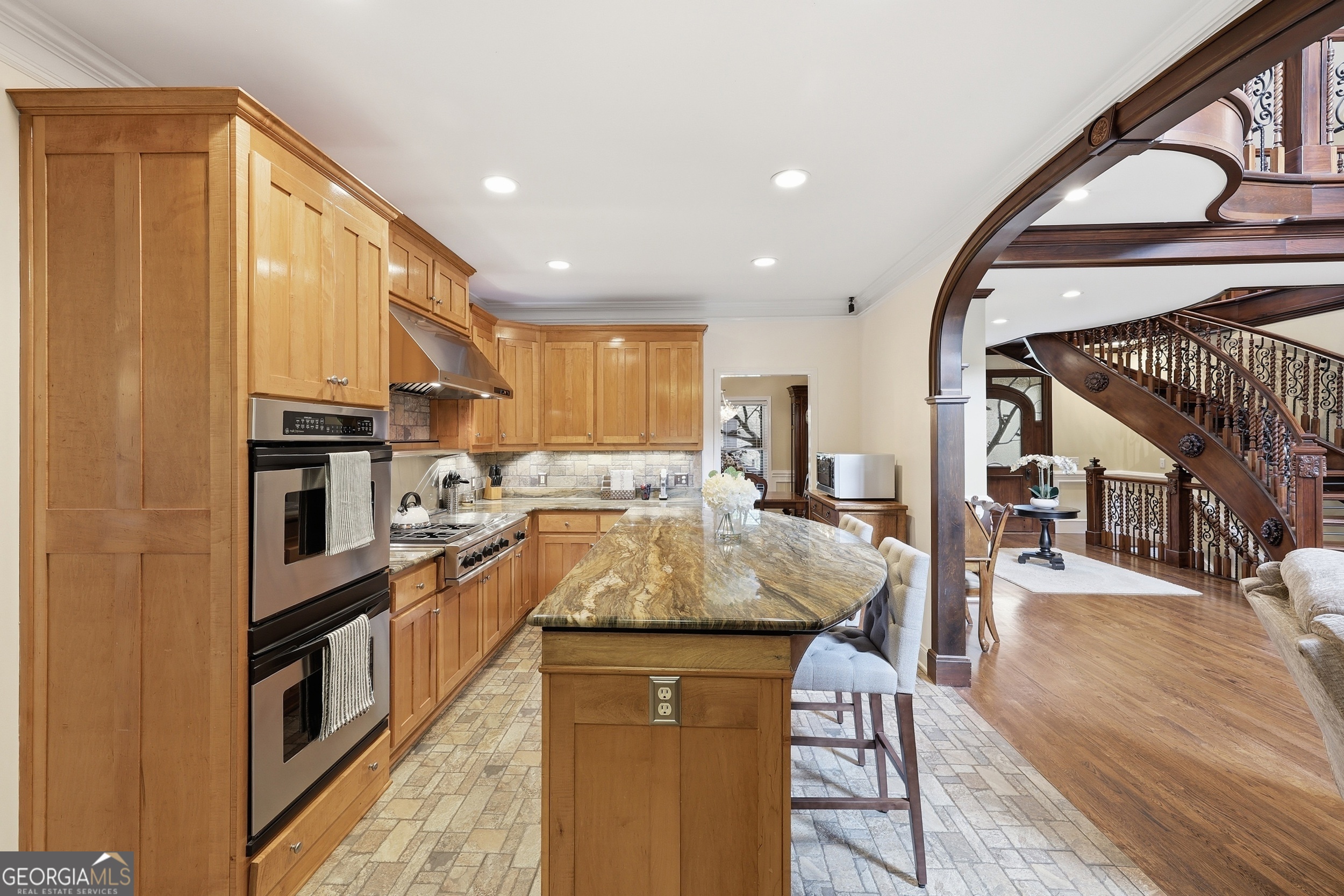 1091 Echota Road Property Photo 17