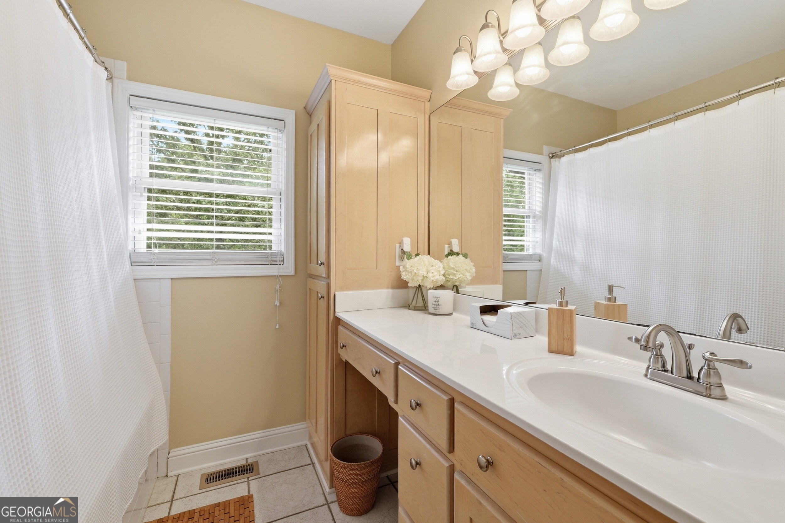 1091 Echota Road Property Photo 33