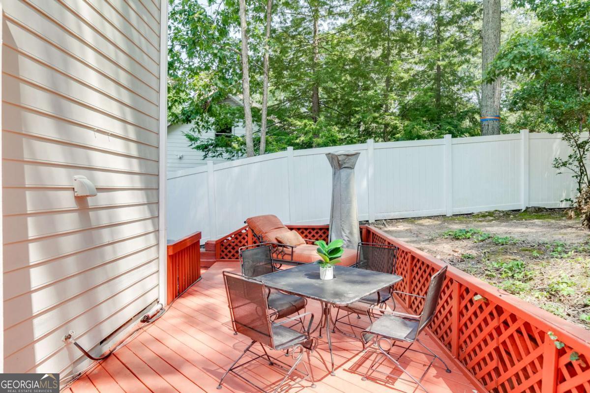315 Derby Ridge Trace Property Photo 41