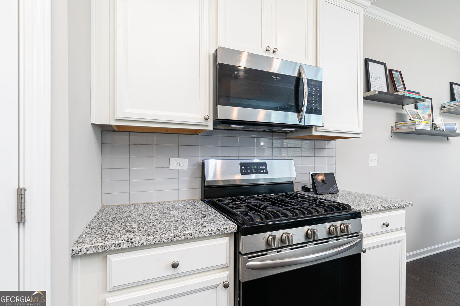 584 Bright Street Sw Property Photo 16